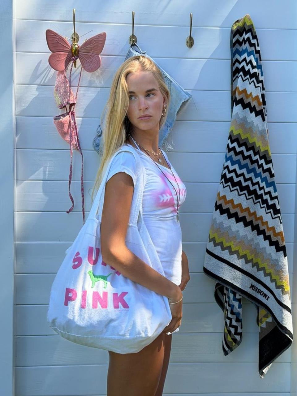 Vintage 00s Victoria’s Secret SURF PINK bag
