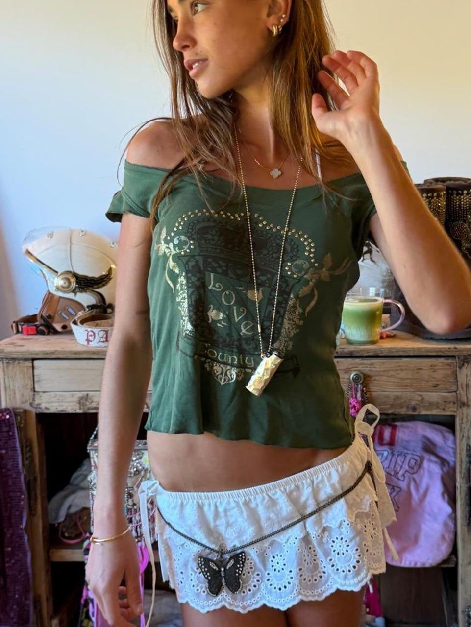 Vintage 00’s off shoulder green graphic top