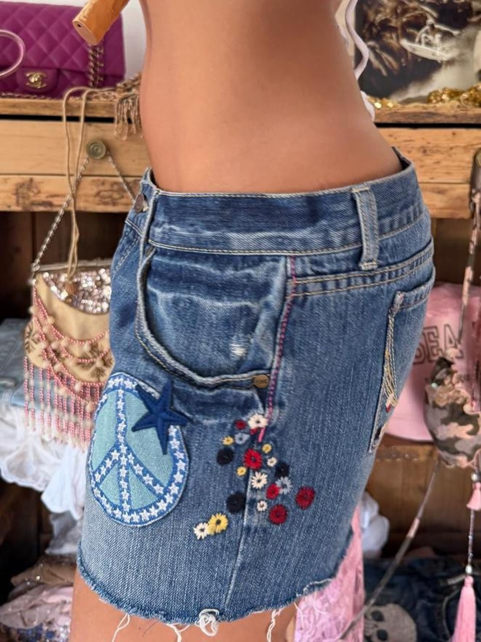 Vintage 00s Victoria’s Secret peace sign denim shorts