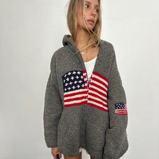 Vintage 90’s American flag grey knit zip up jacket 🤎