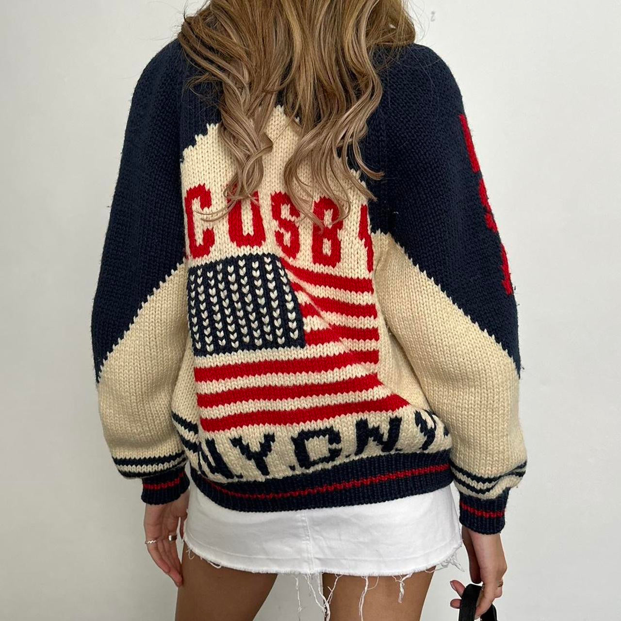 Vintage 90’s New York knitted zip up jacket