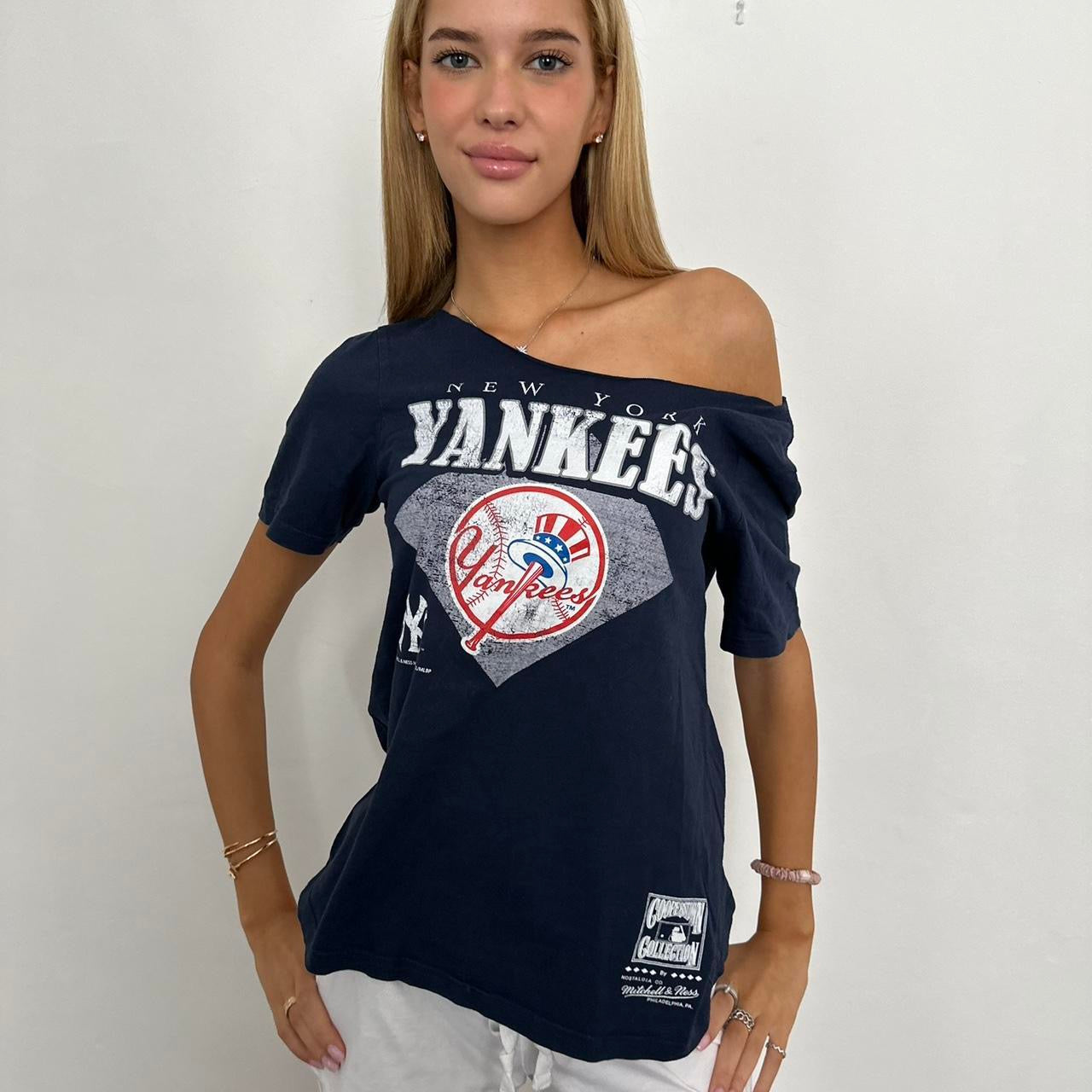 Vintage Yankees navy tee