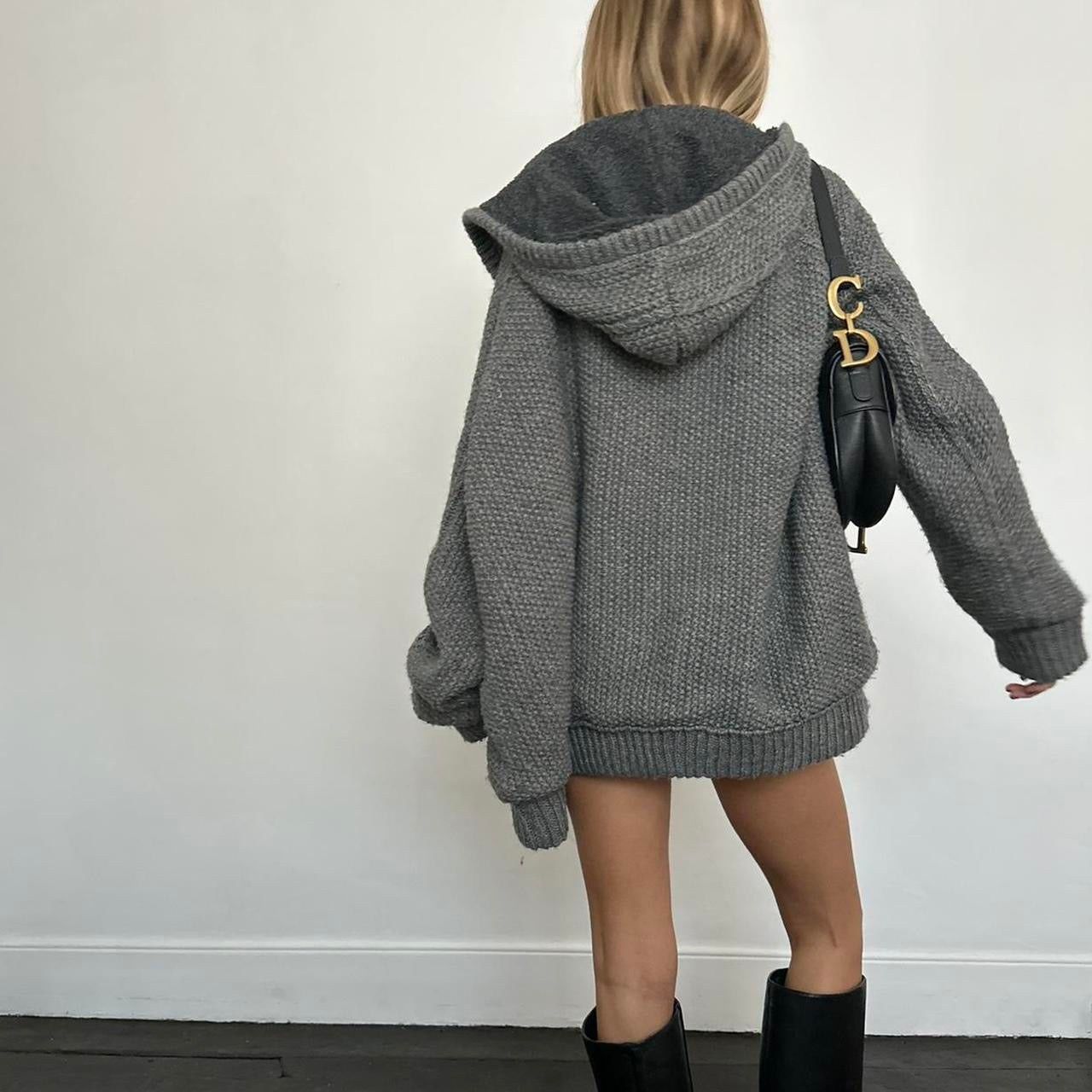 Vintage knitted dark grey zip up