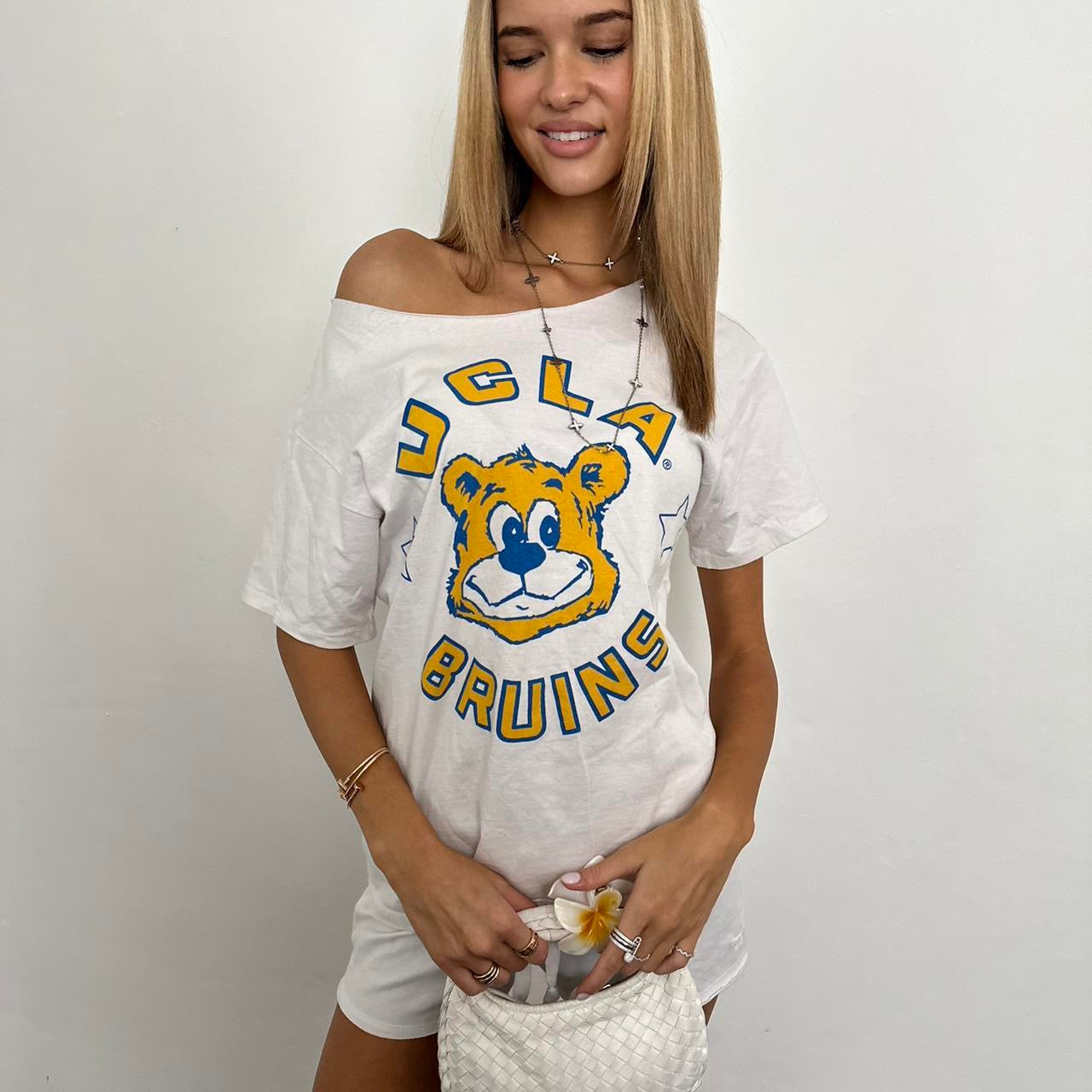 Vintage 90s UCLA cut tee 🩵