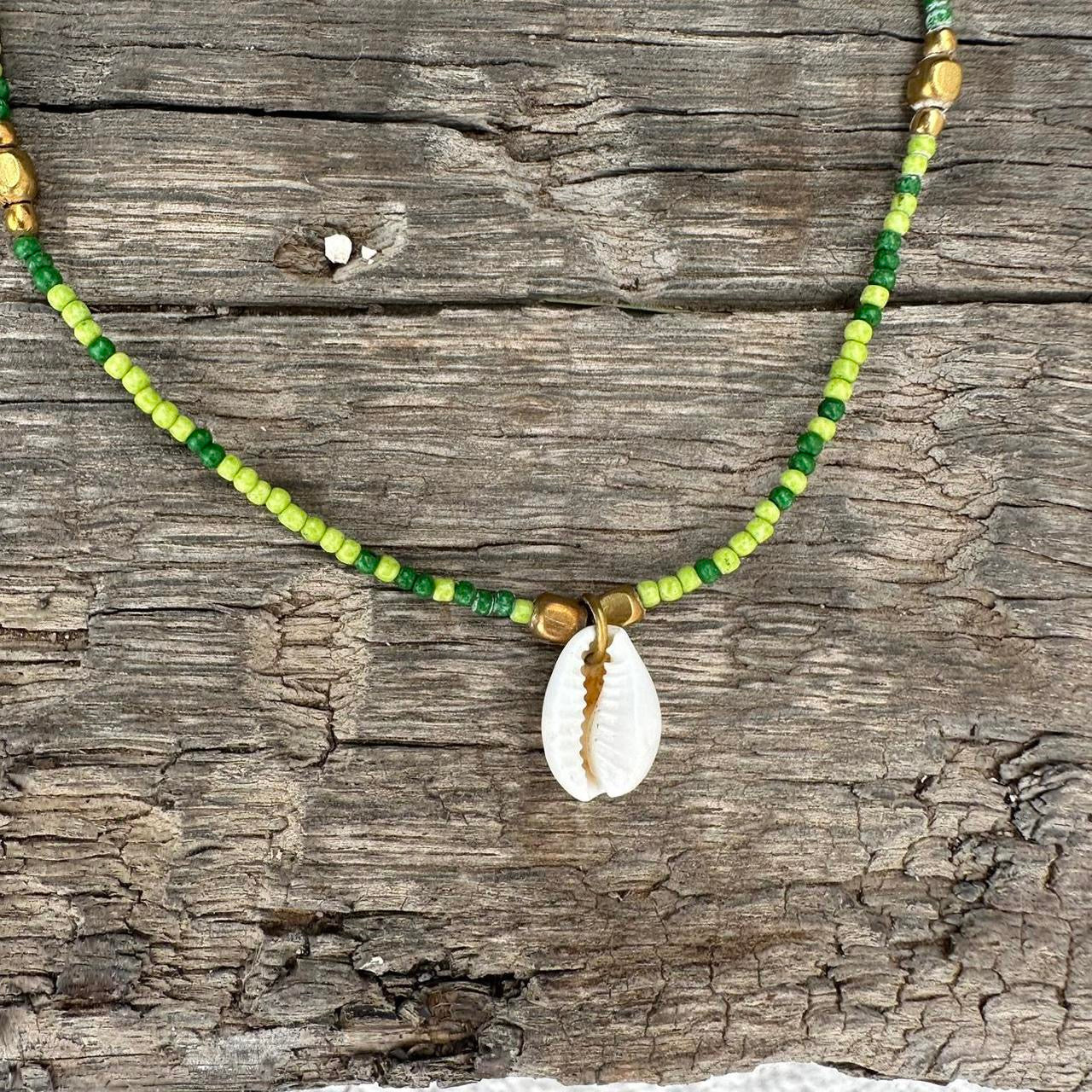 Handmade island shell beaded necklace 🪸🐚🌋🥥🌺