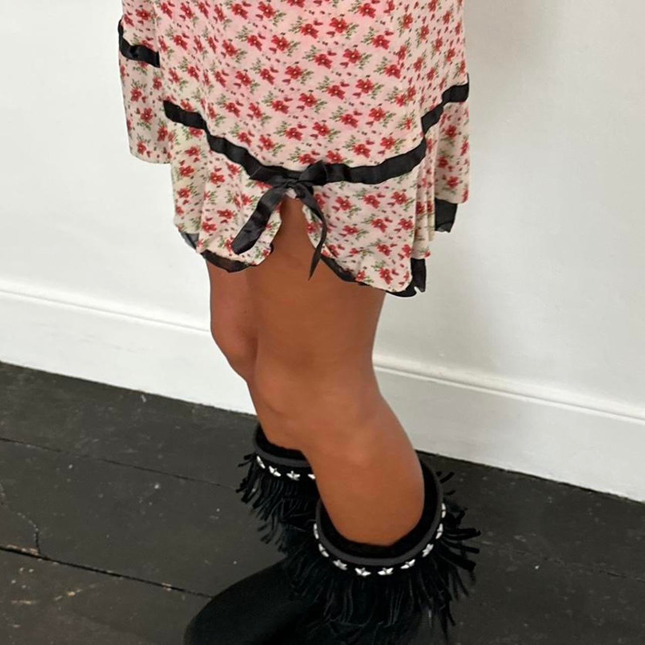 Vintage 2000’s floral pattern dress