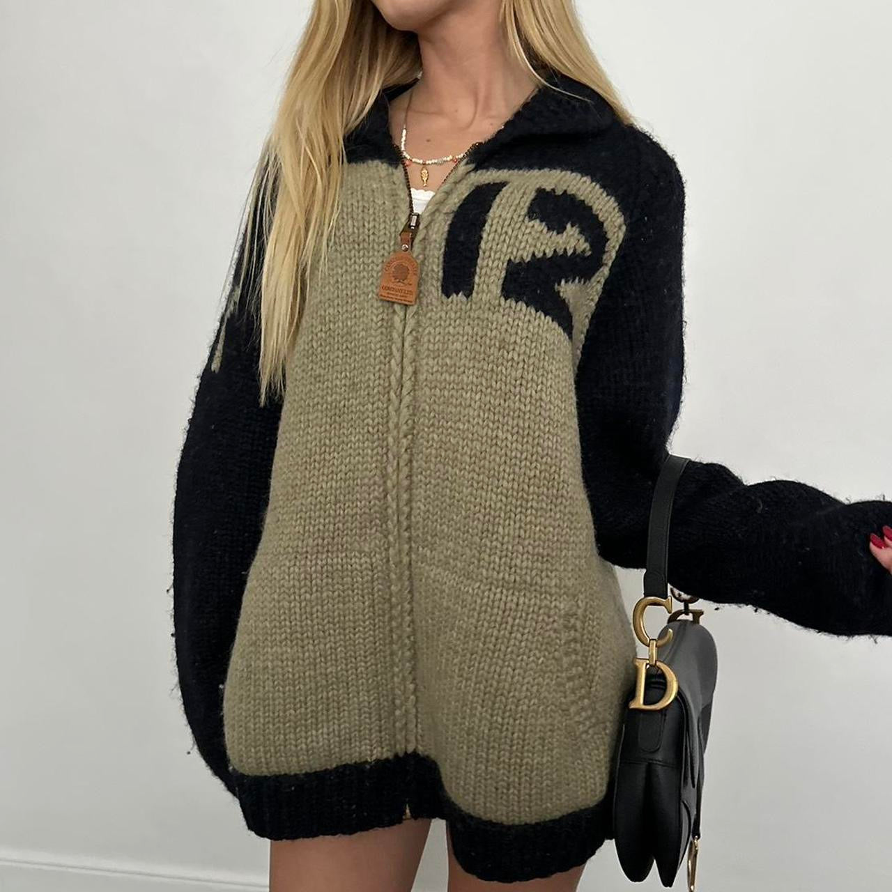 Vintage 2000’s NEW YORK 12 knitted cardigan