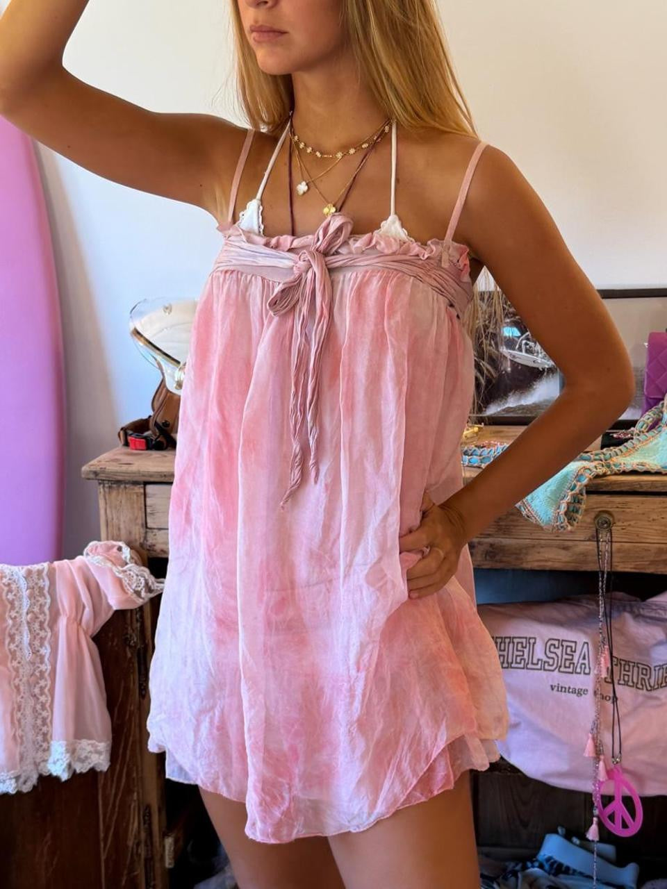 Vintage 00’s pink whimsical mini dress