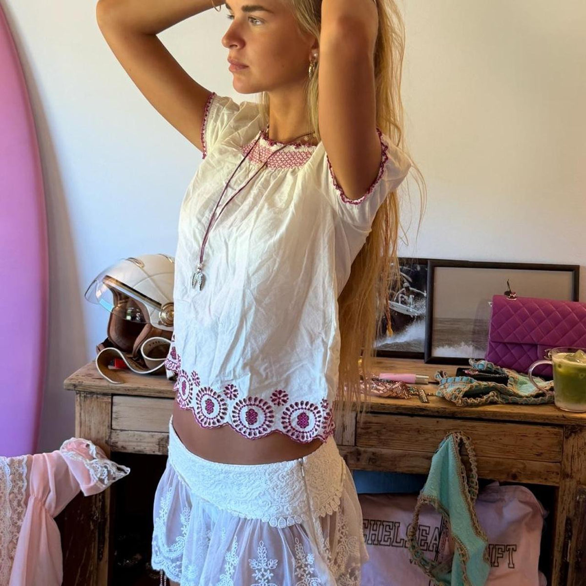 Vintage 00s boho white and pink top