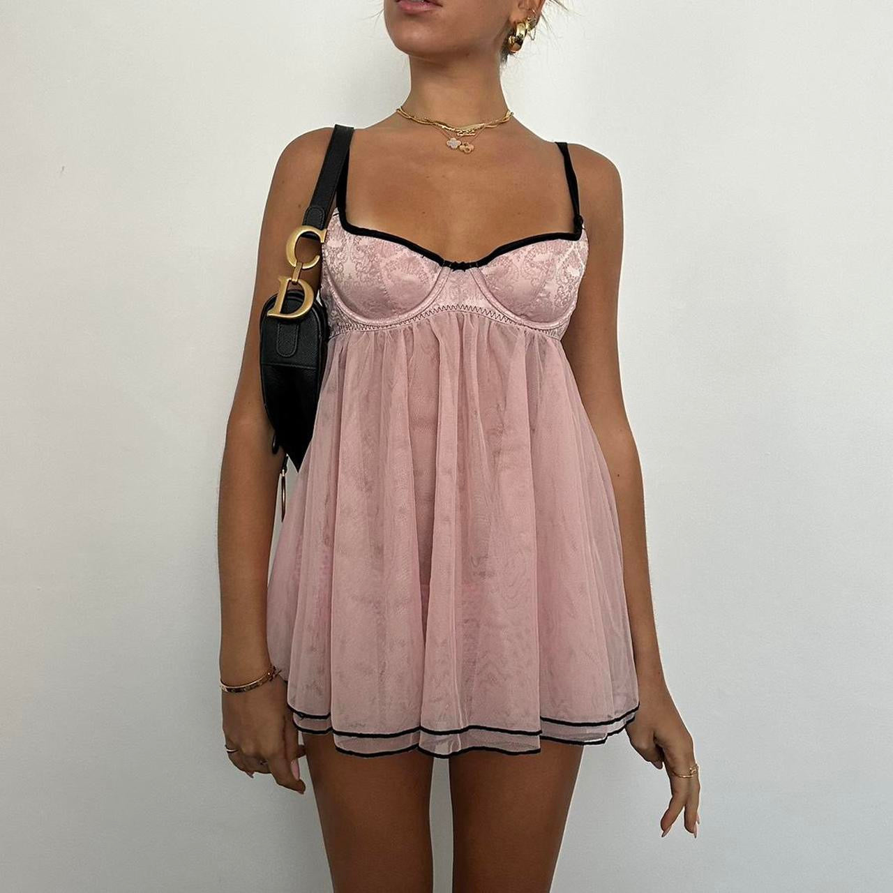 Vintage 90’s Victoria’s Secret babydoll slip