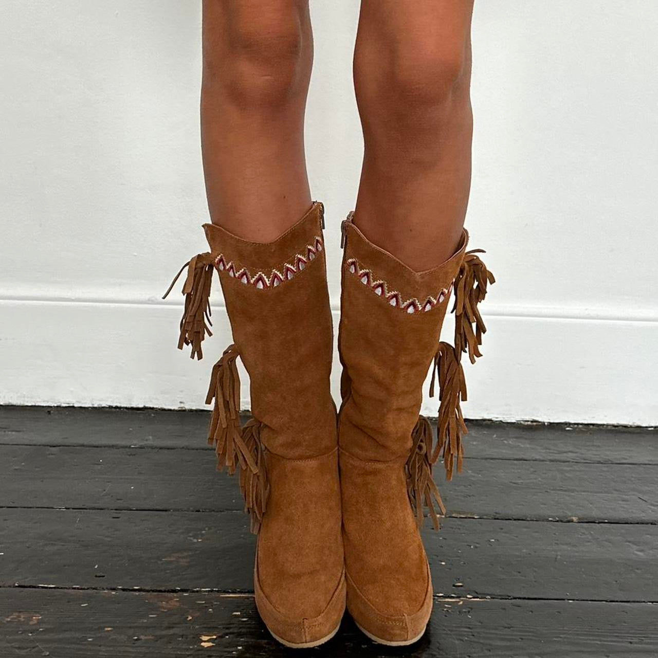 Vintage brown fringe bohemian boots