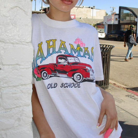 Vintage 90’s Bahamas graphic fun T-shirt