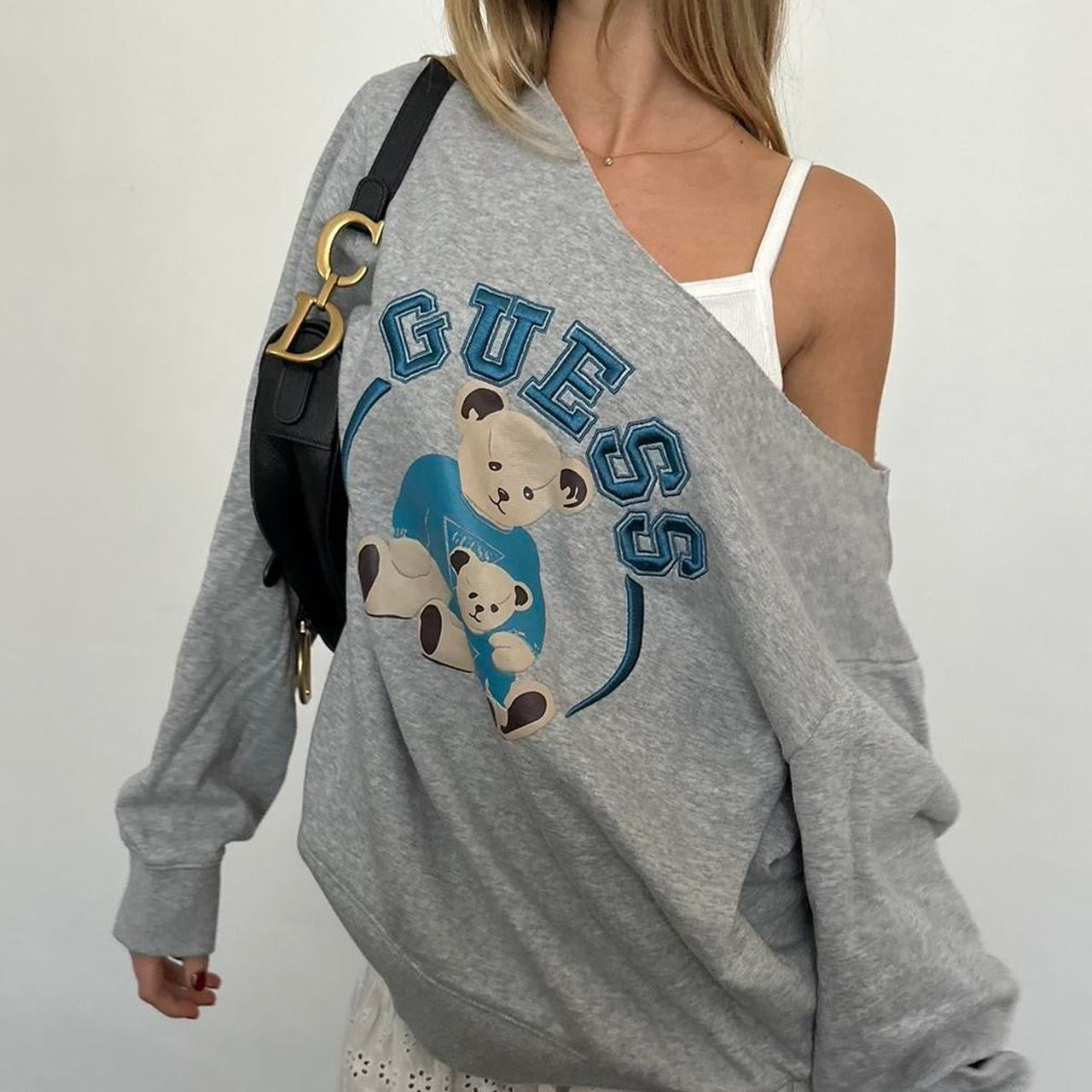 Vintage 90’s Guess teddy bear off the shoulder style