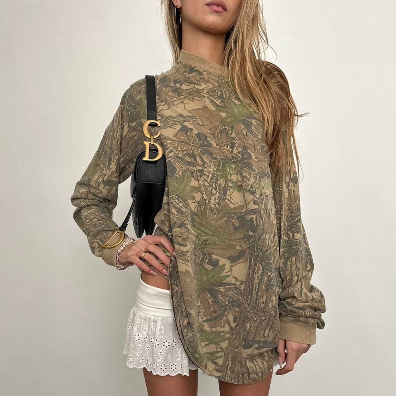 Vintage 2000’s long sleeve camouflage top