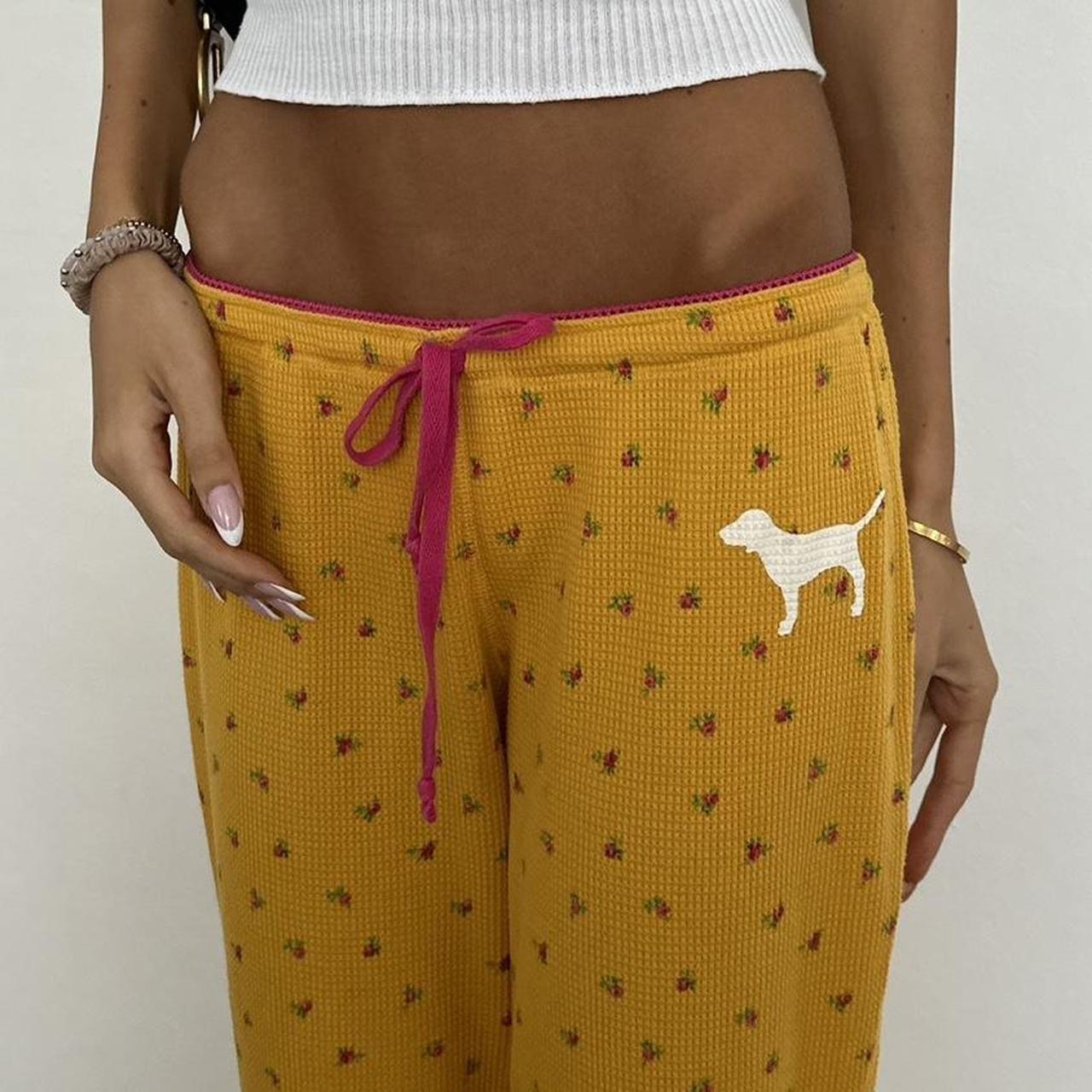Vintage 2000’s Victoria’s Secret yellow waffle floral print sweatpants