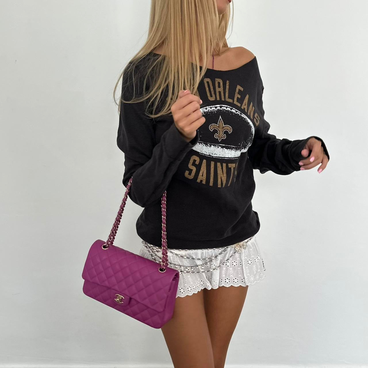 Vintage 2000’s black ‘New Orleans Saints’ off the shoulder waffle long sleeve top