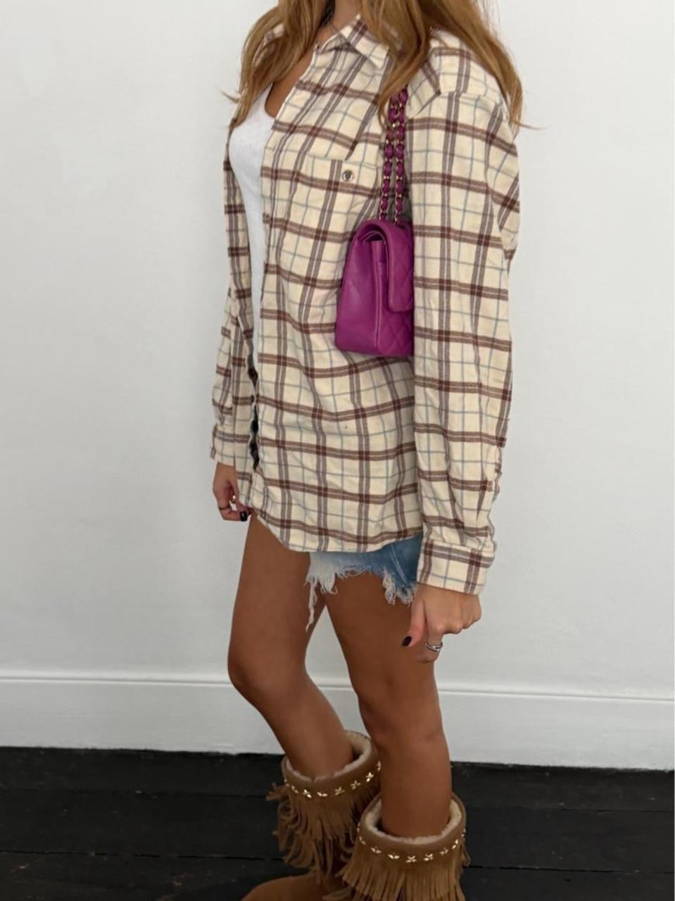 Vintage 00’s tan and baby blue plaid shirt