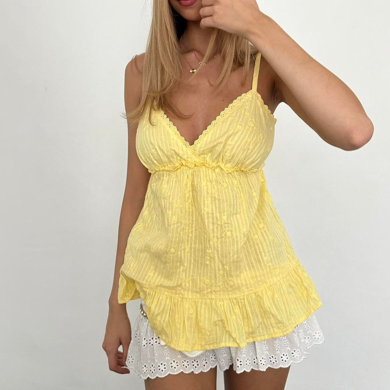 Vintage 2000’s yellow babydoll top