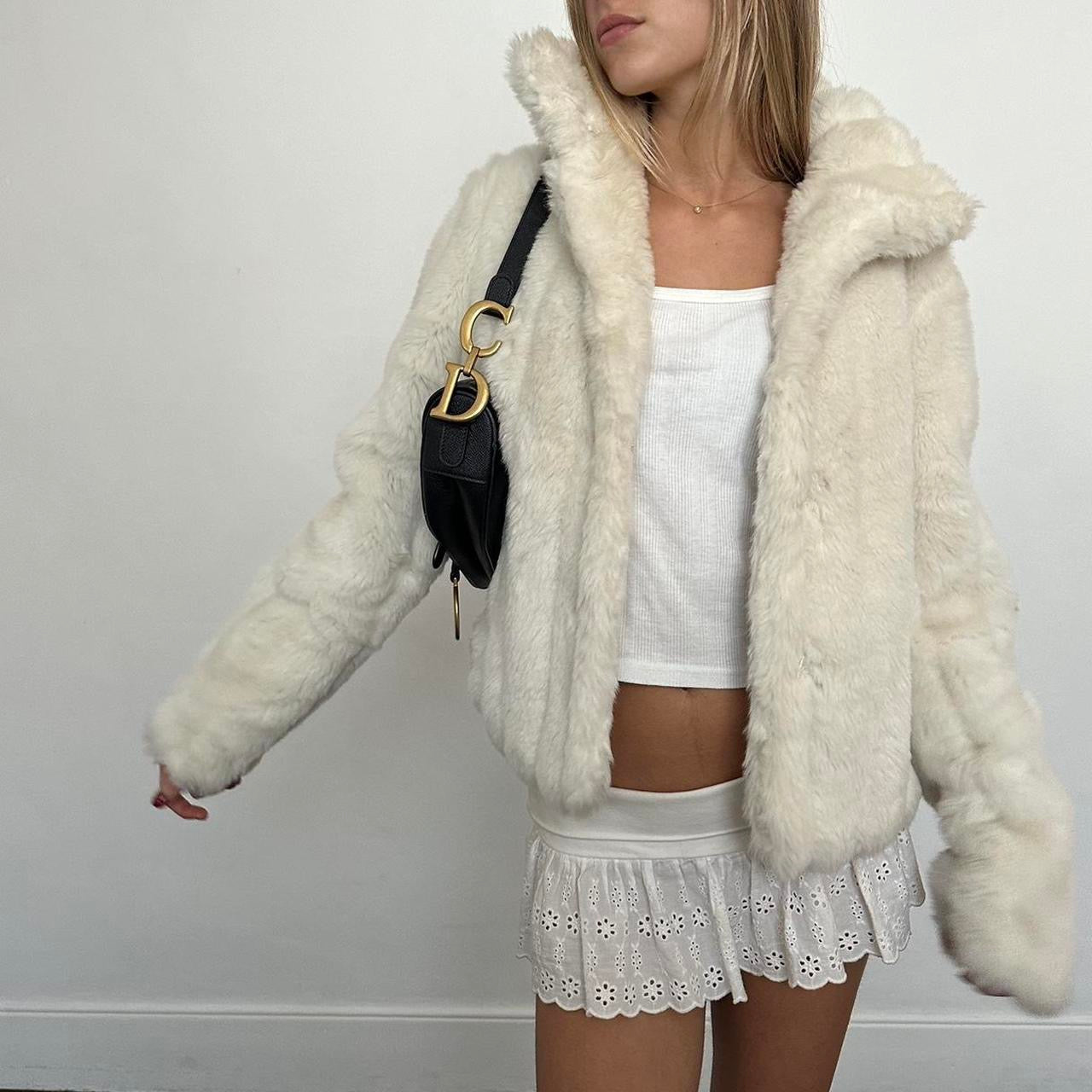 Vintage 2000’s white faux fur jacket