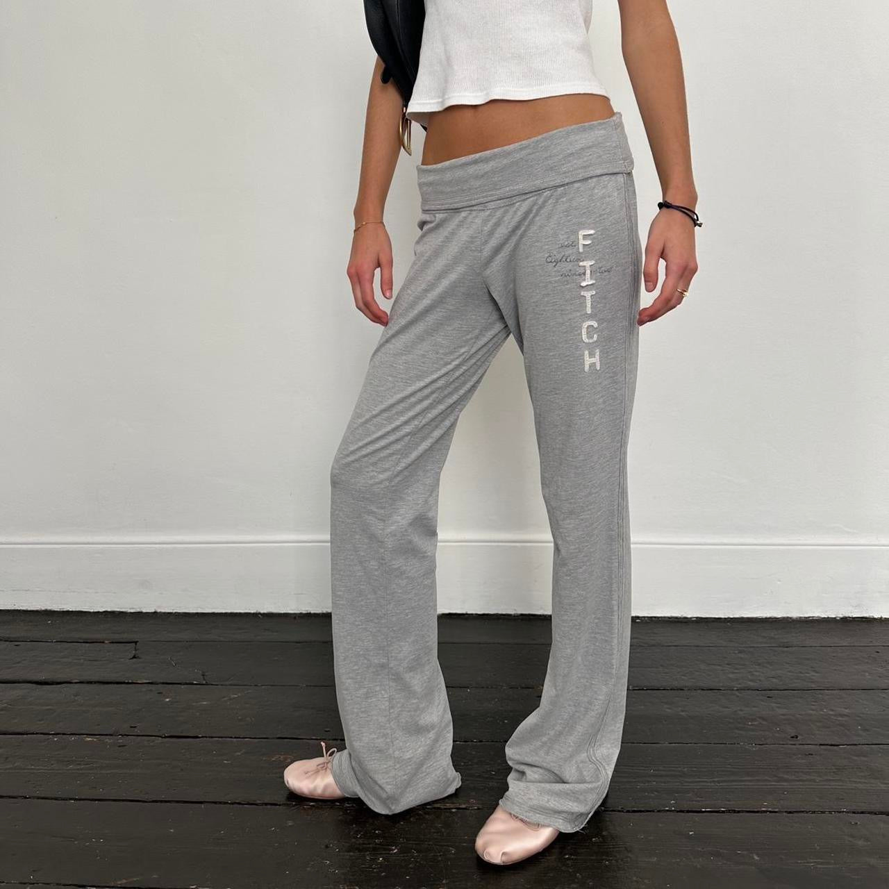 Vintage early 2000s Abercrombie and Fitch grey yoga pants