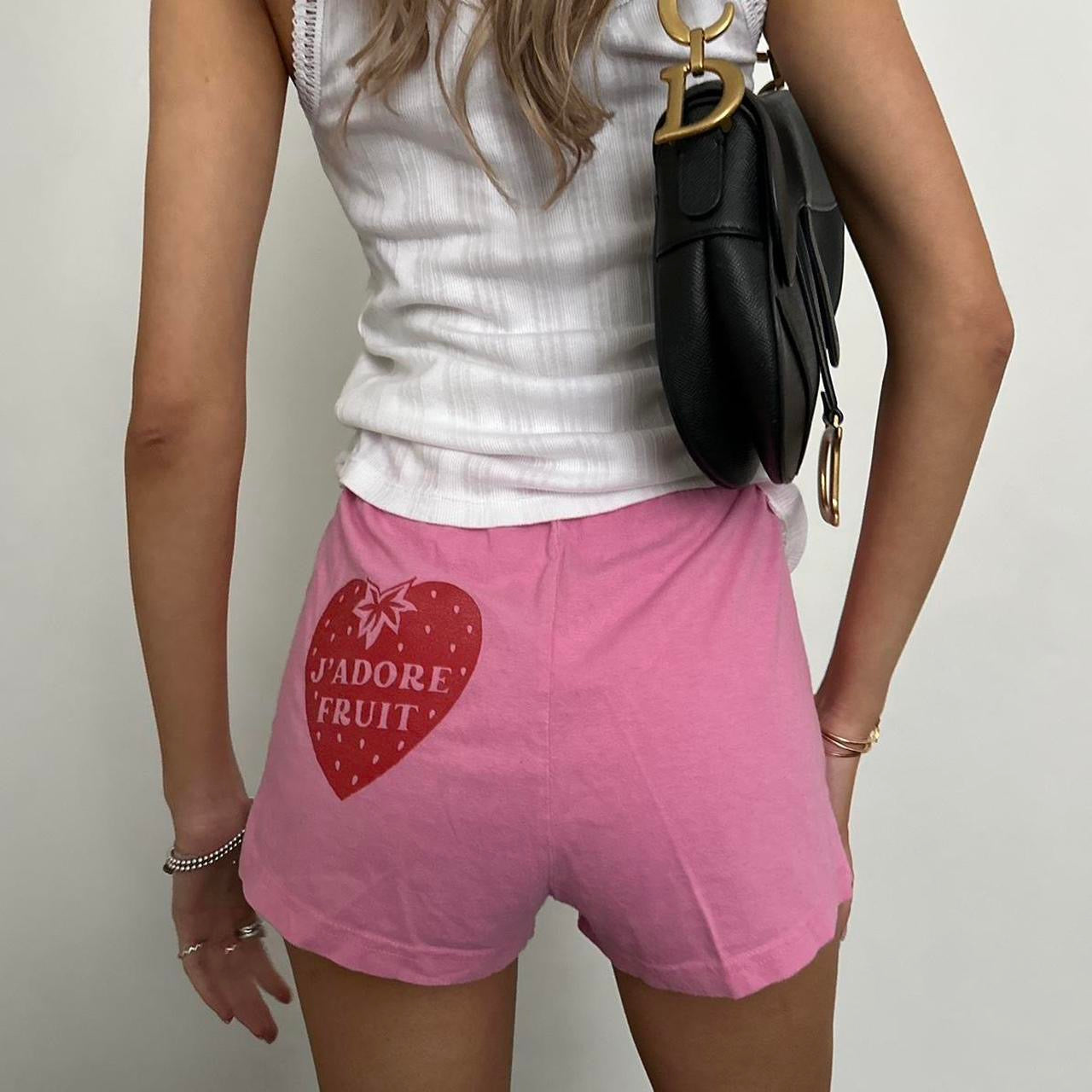 Vintage J’adore fruit pink shorts 🍓