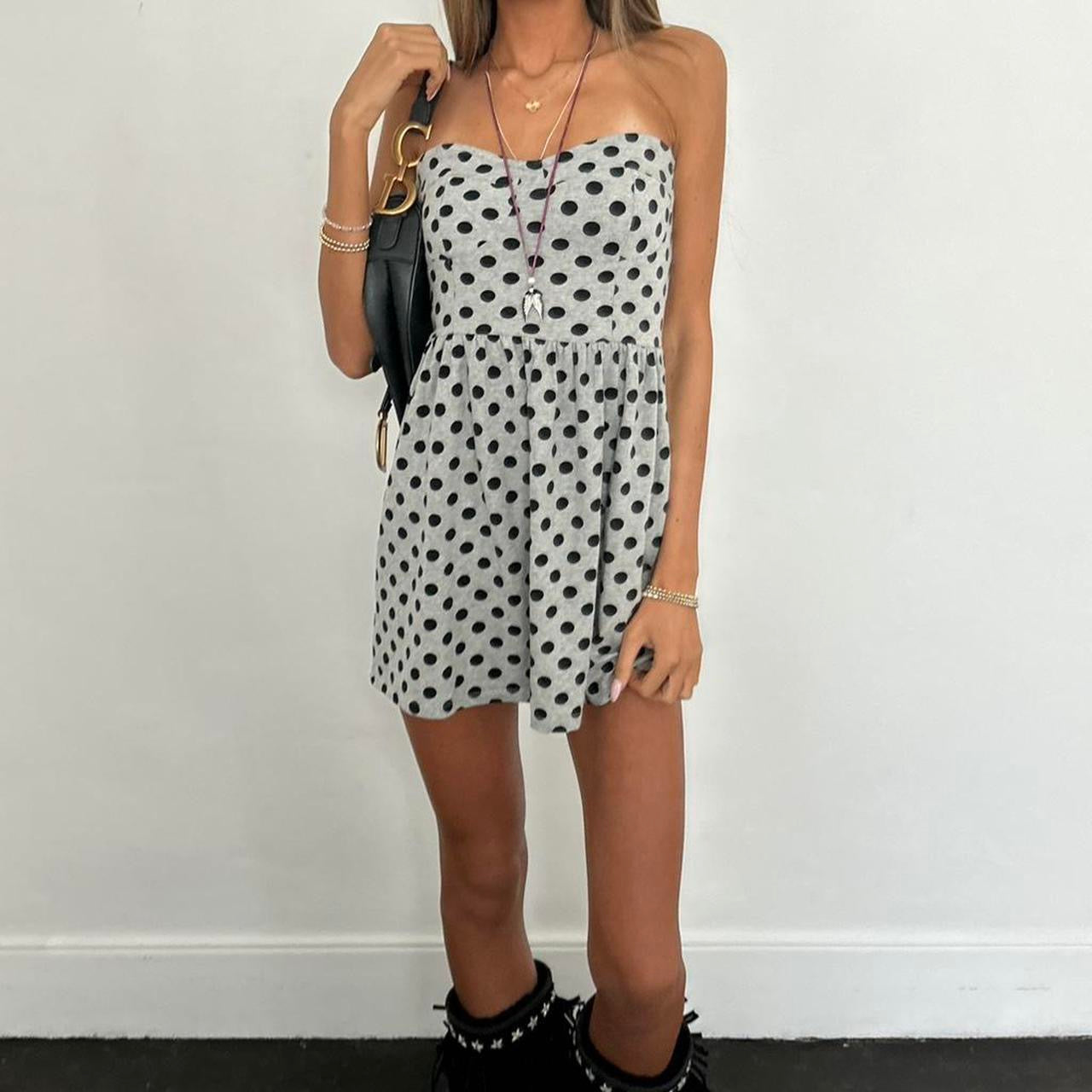 Vintage 2000’s grey polka dot strapless dress