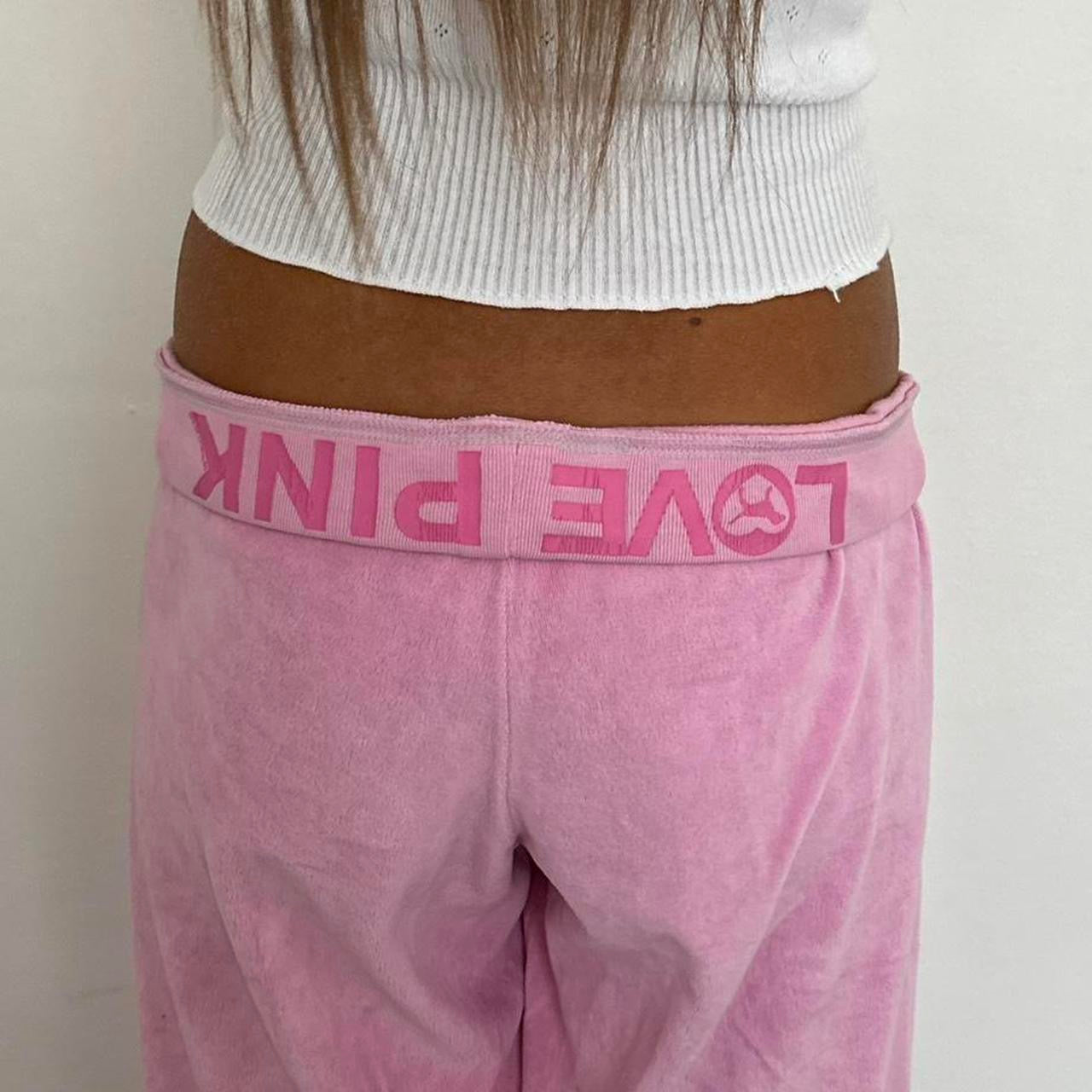 Vintage 2000’s Victoria’s Secret pink velvet pants