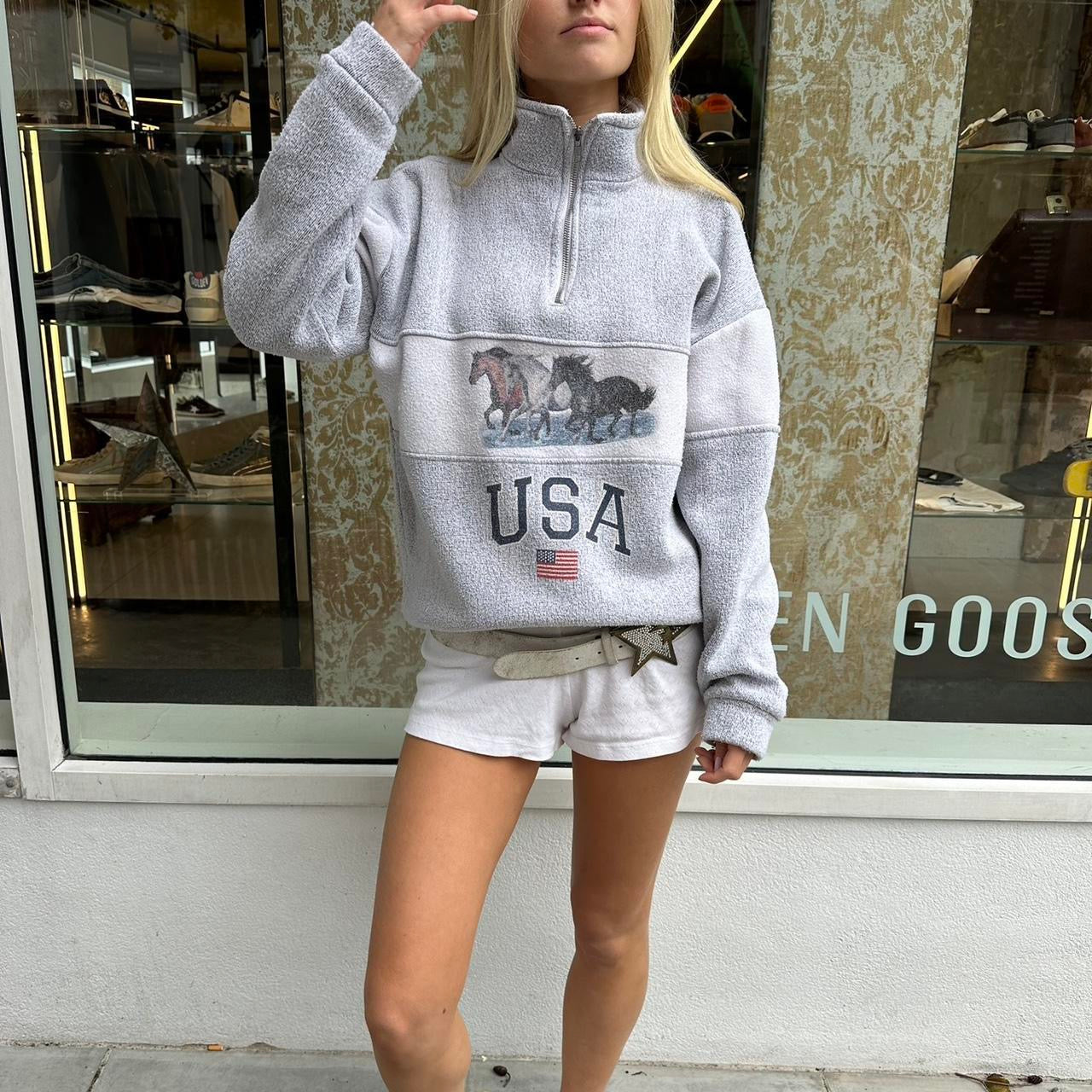 Vintage 2000’s horse USA 🇺🇸 quarter zip fleece sweater
