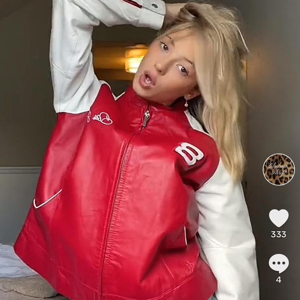 Vintage early 90’s varsity red leather jacket 🎀