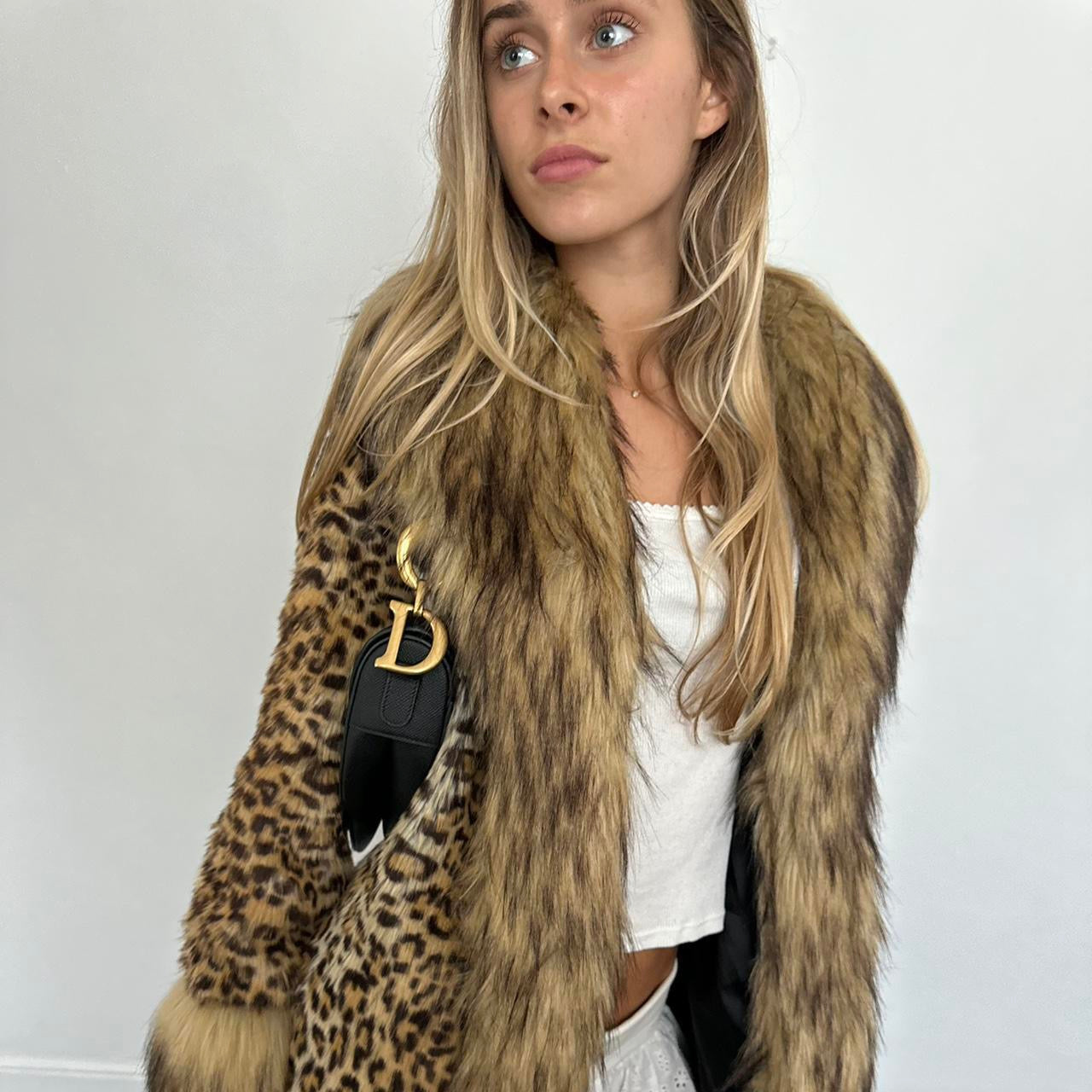 Vintage 2000’s faux fur leopard jacket