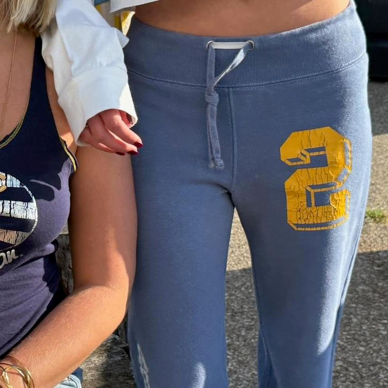 Vintage 2000’s Abercrombie & Fitch sweatpants