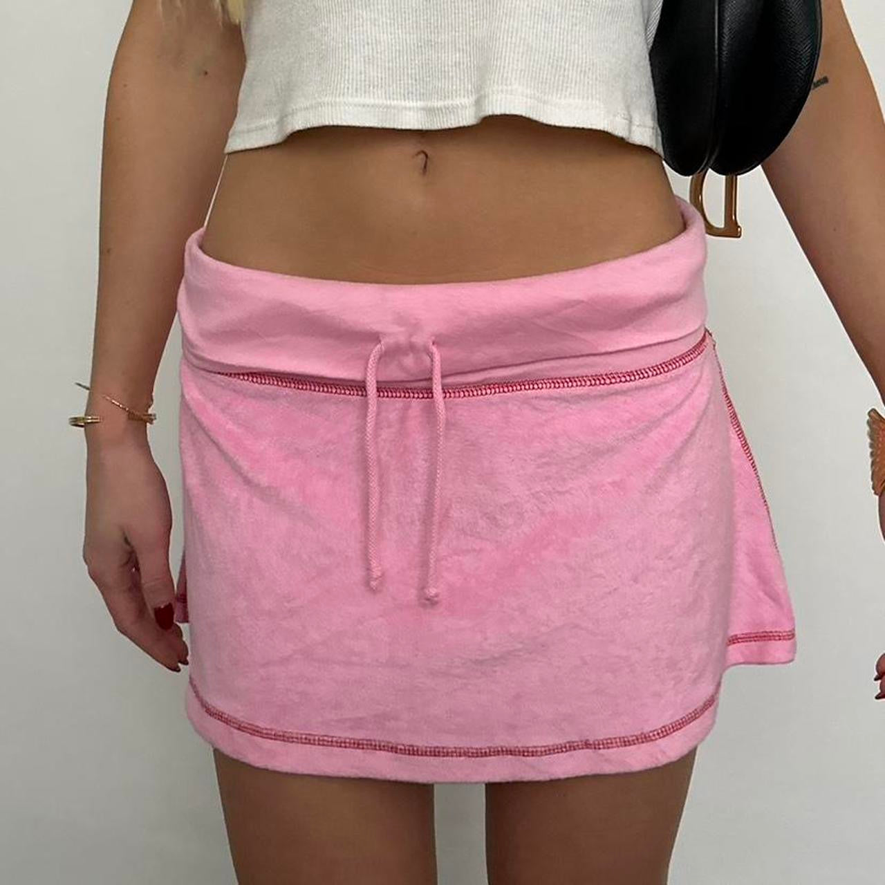 Vintage early 2000s pink mini skirt