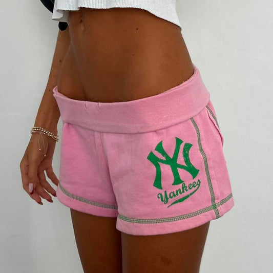 Vintage 2000’s pink Yankees shorts