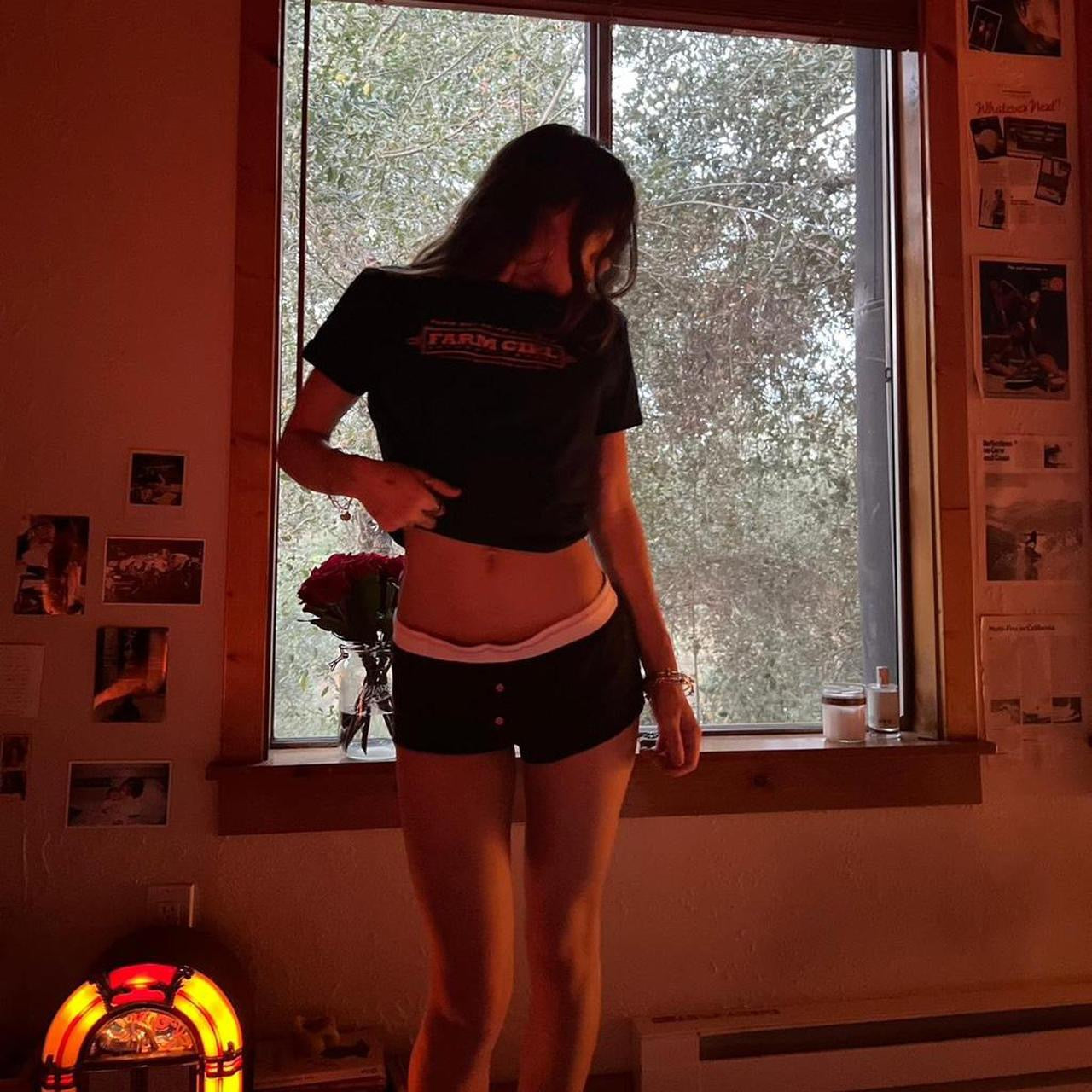 Vintage 90’s Farm Girl pink and black baby tee