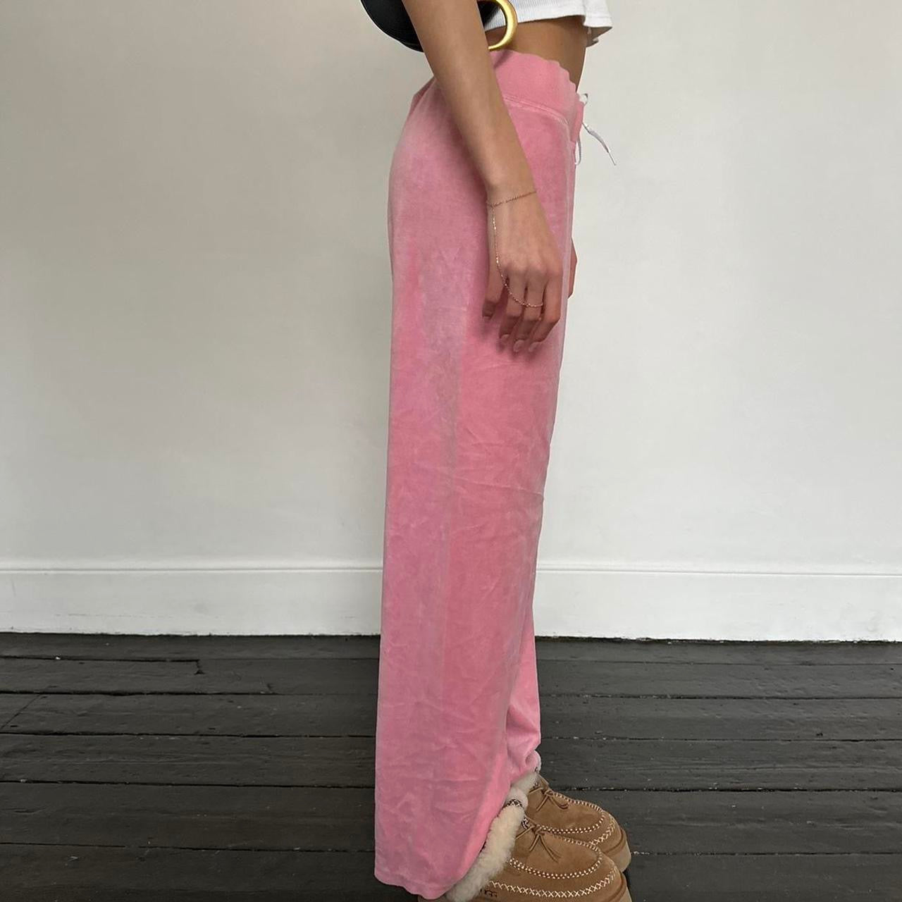 Vintage 2000’s Victorias Secret pink velvet  sweatpants