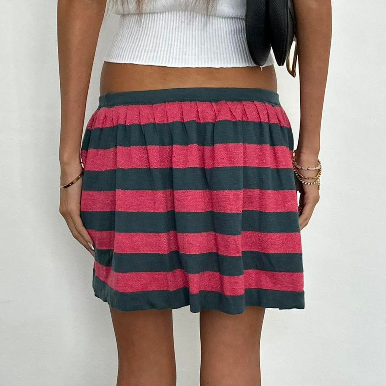 Vintage 00s red and grey striped mini skirt