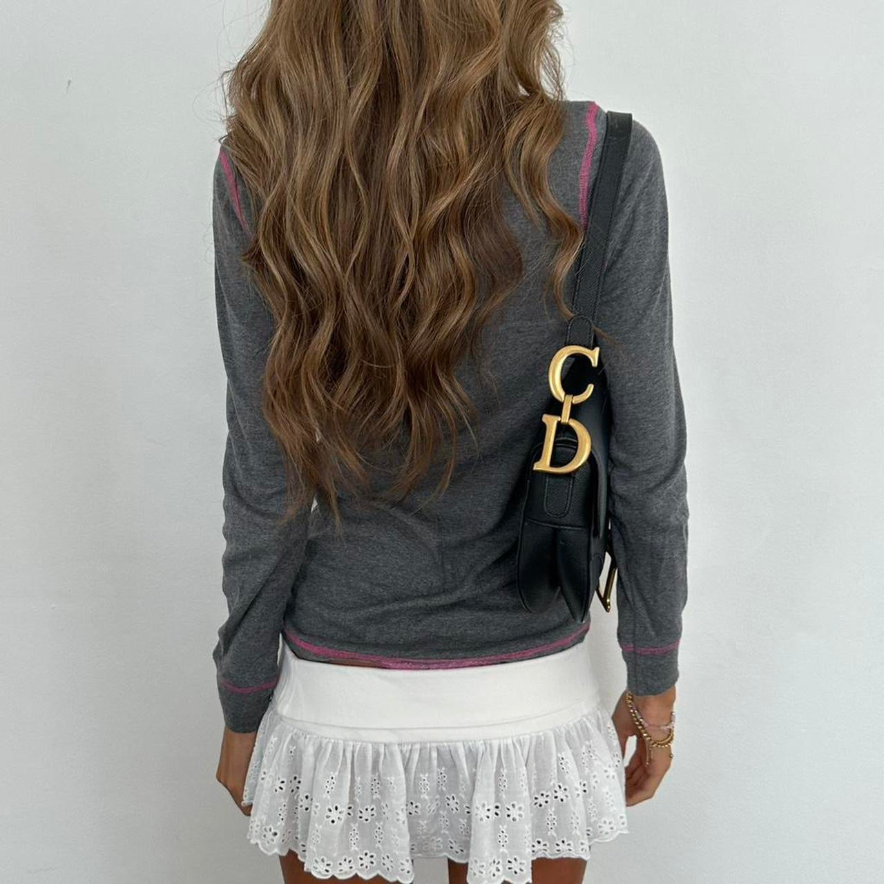 Vintage 2000’s grey and pink long sleeve top