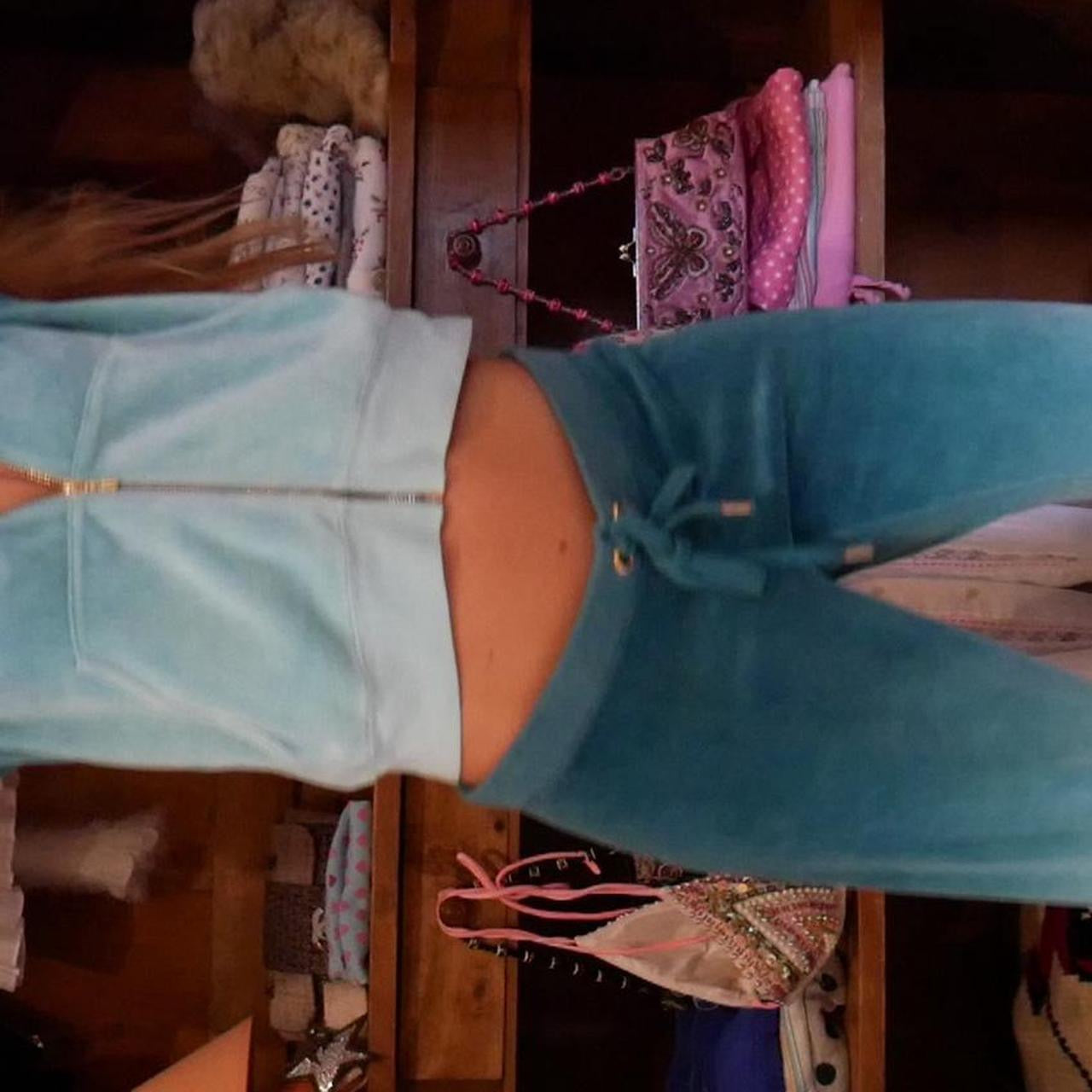 Vintage 2000’s aqua blue Juicy Couture sweatpants and hoodie set