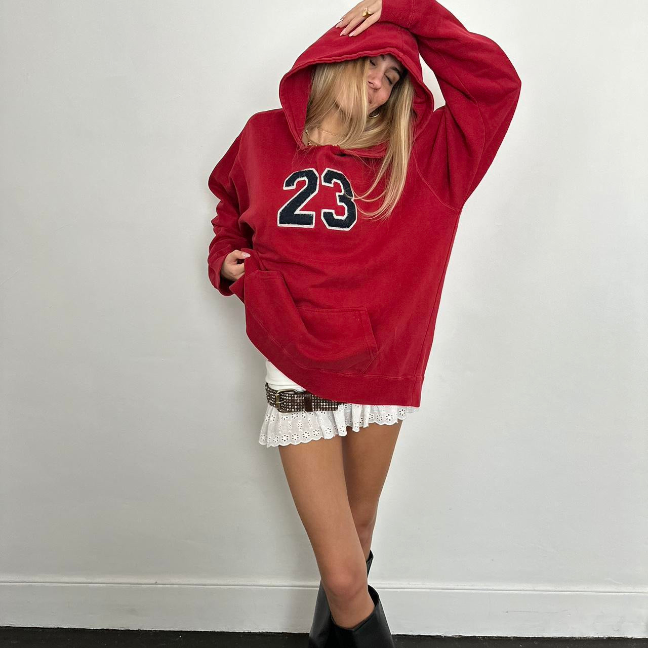 Vintage 90’s 23 red hoodie ❣️❣️