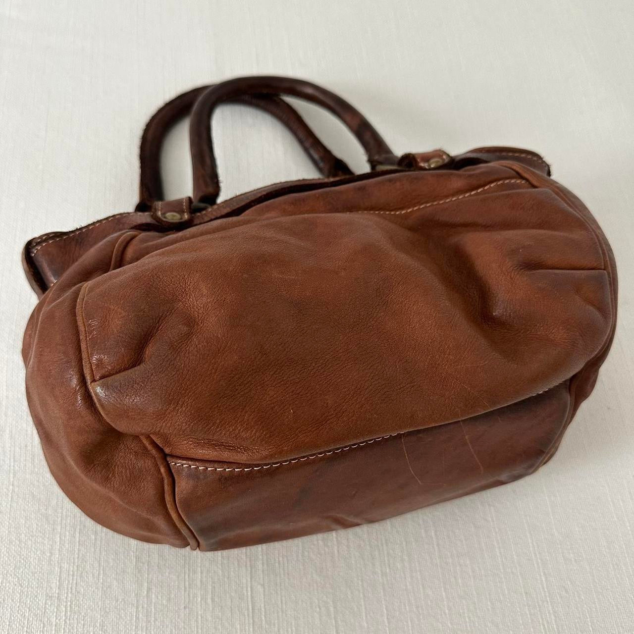 Vintage brown genuine leather bag