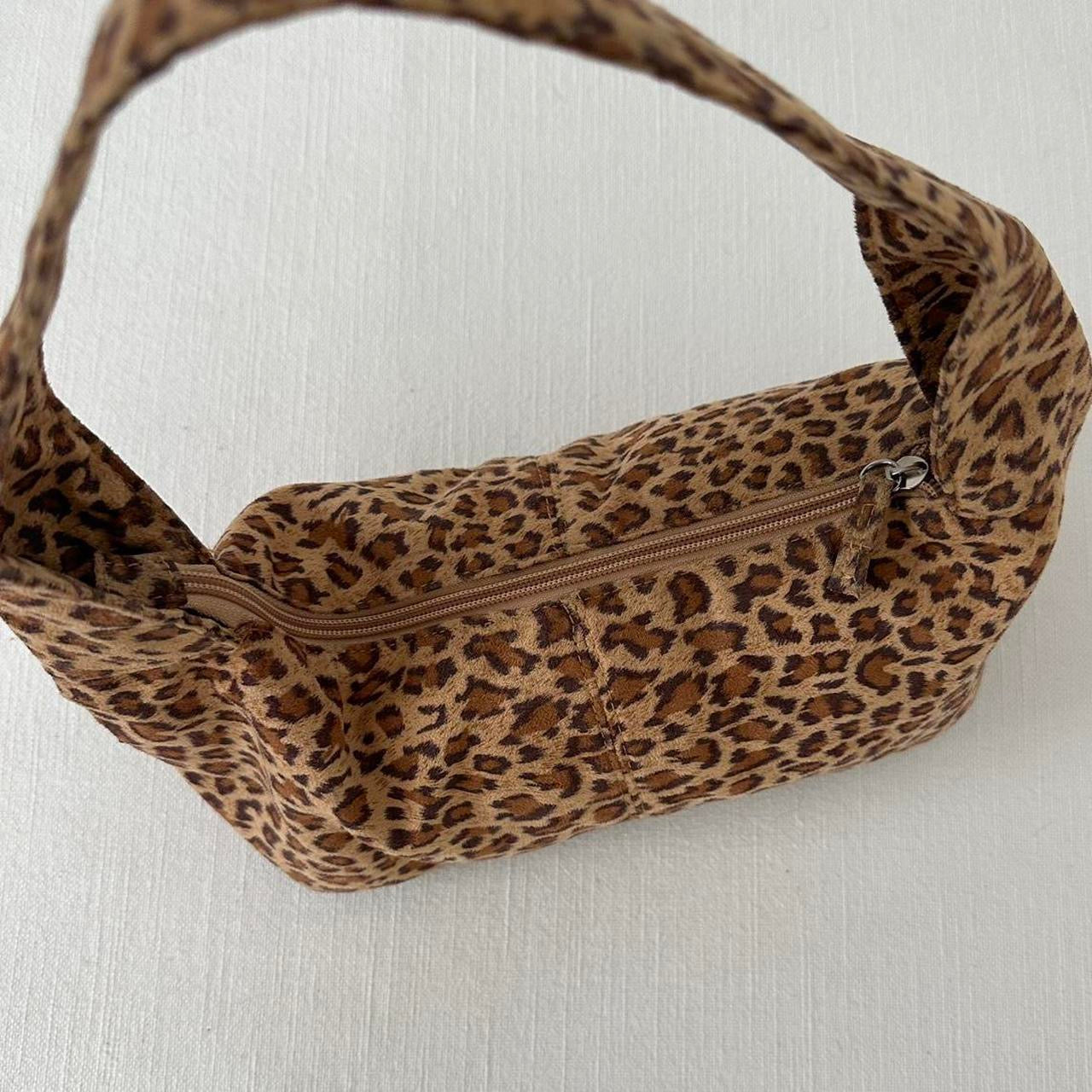 Vintage true 90’s leopard bag