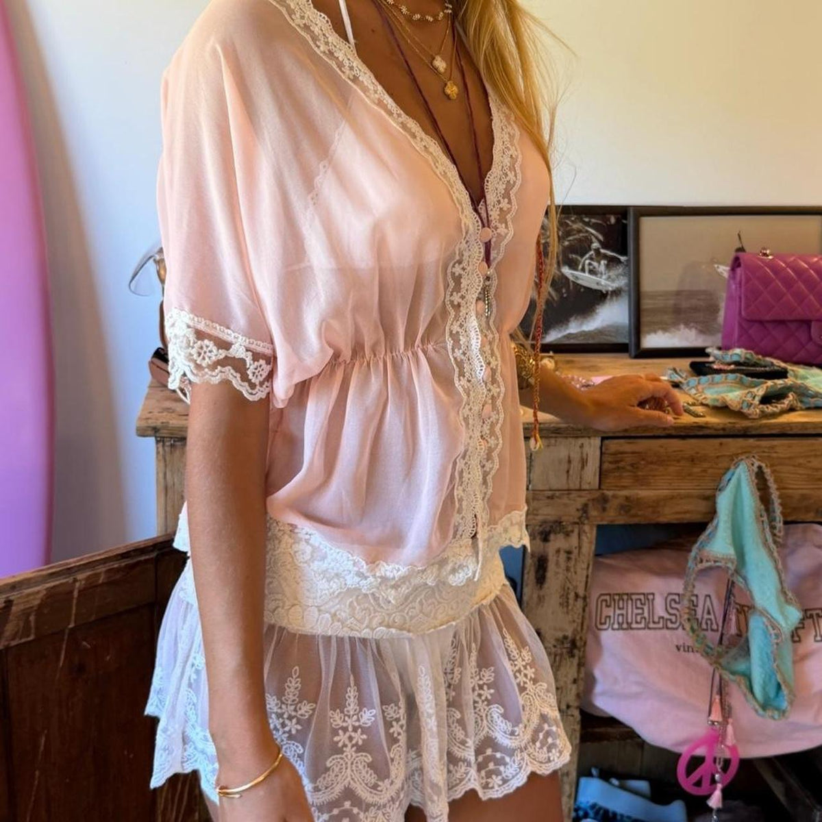 Vintage 00’s boho lace delicate top
