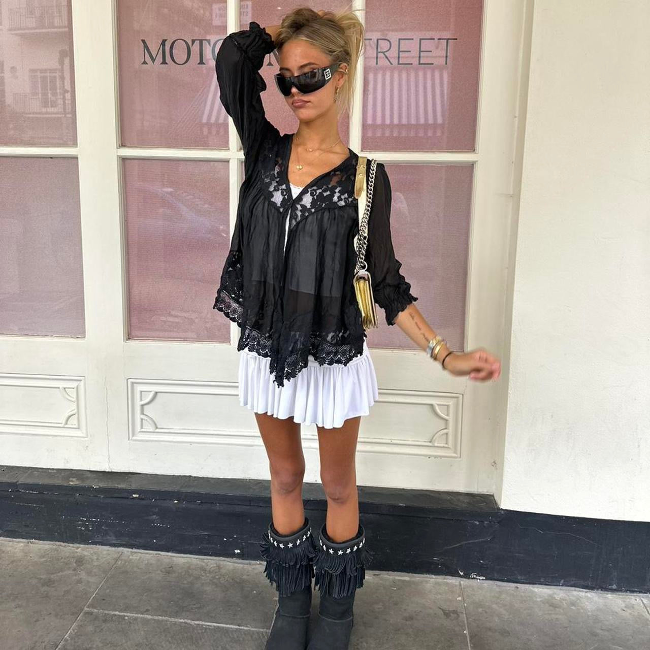 Vintage 90’s black lace long sleeve cardigan top