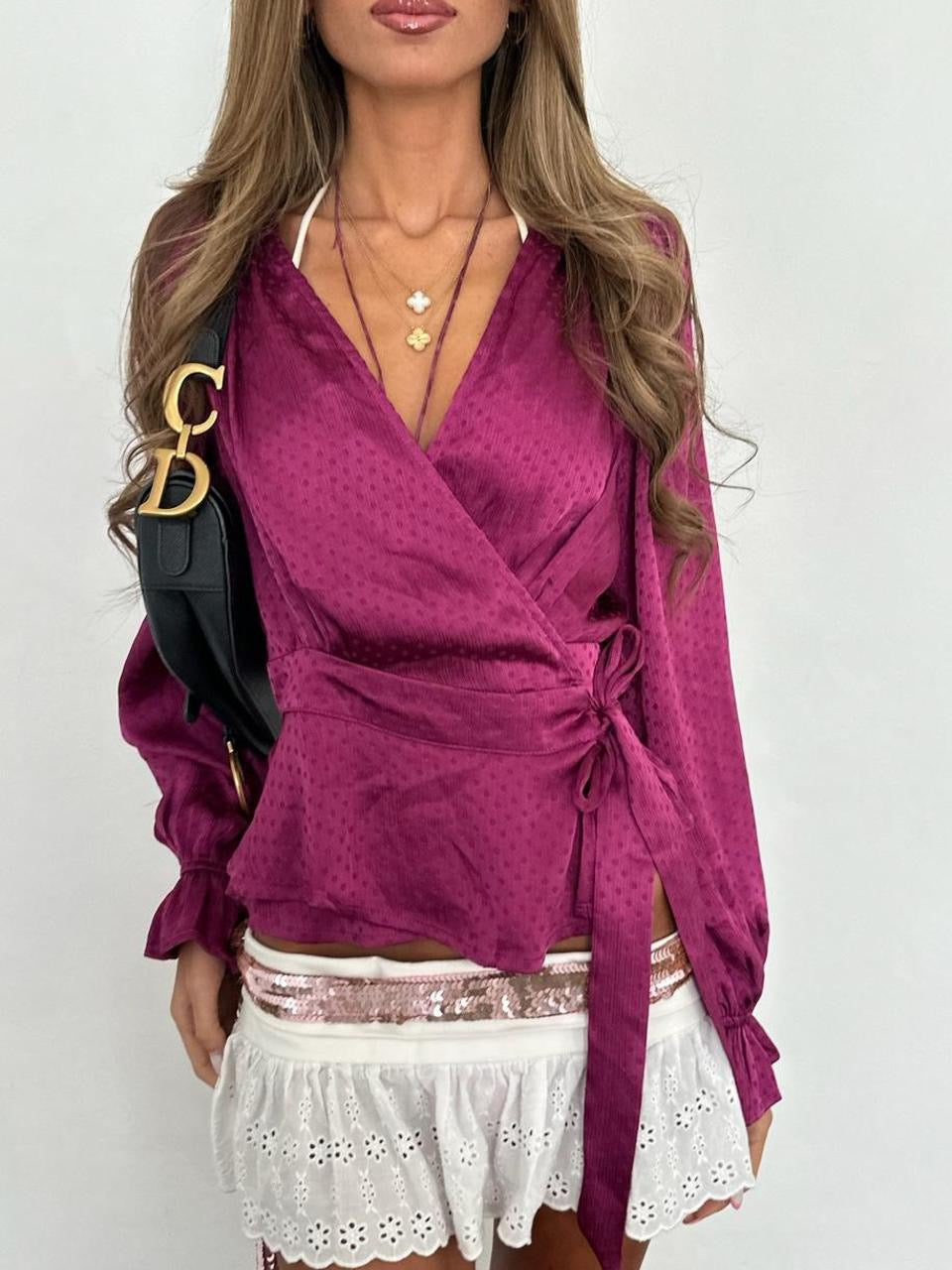 Vintage 00’s pretty long sleeve dark pink wrap up top
