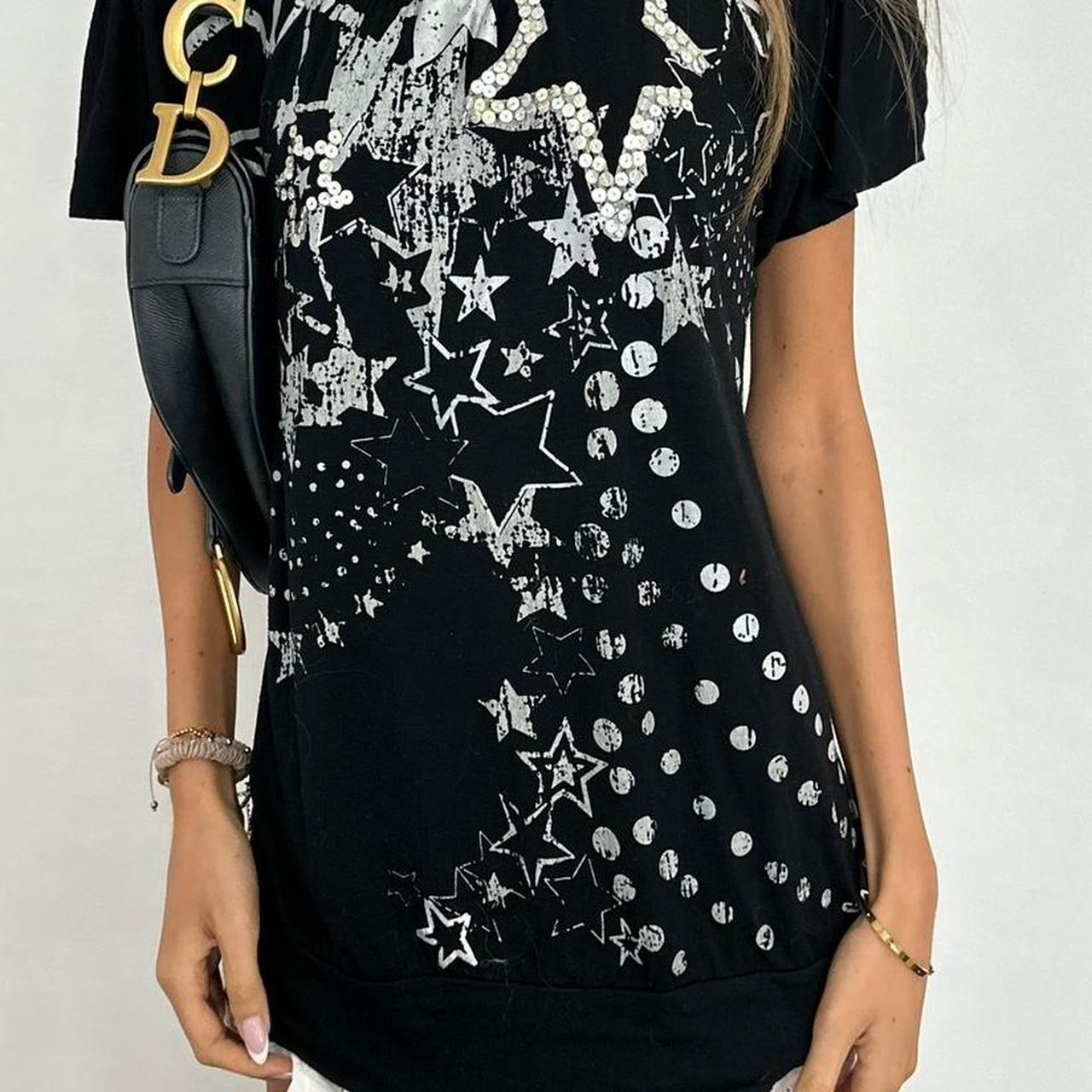Vintage 2000’s black star graphic top