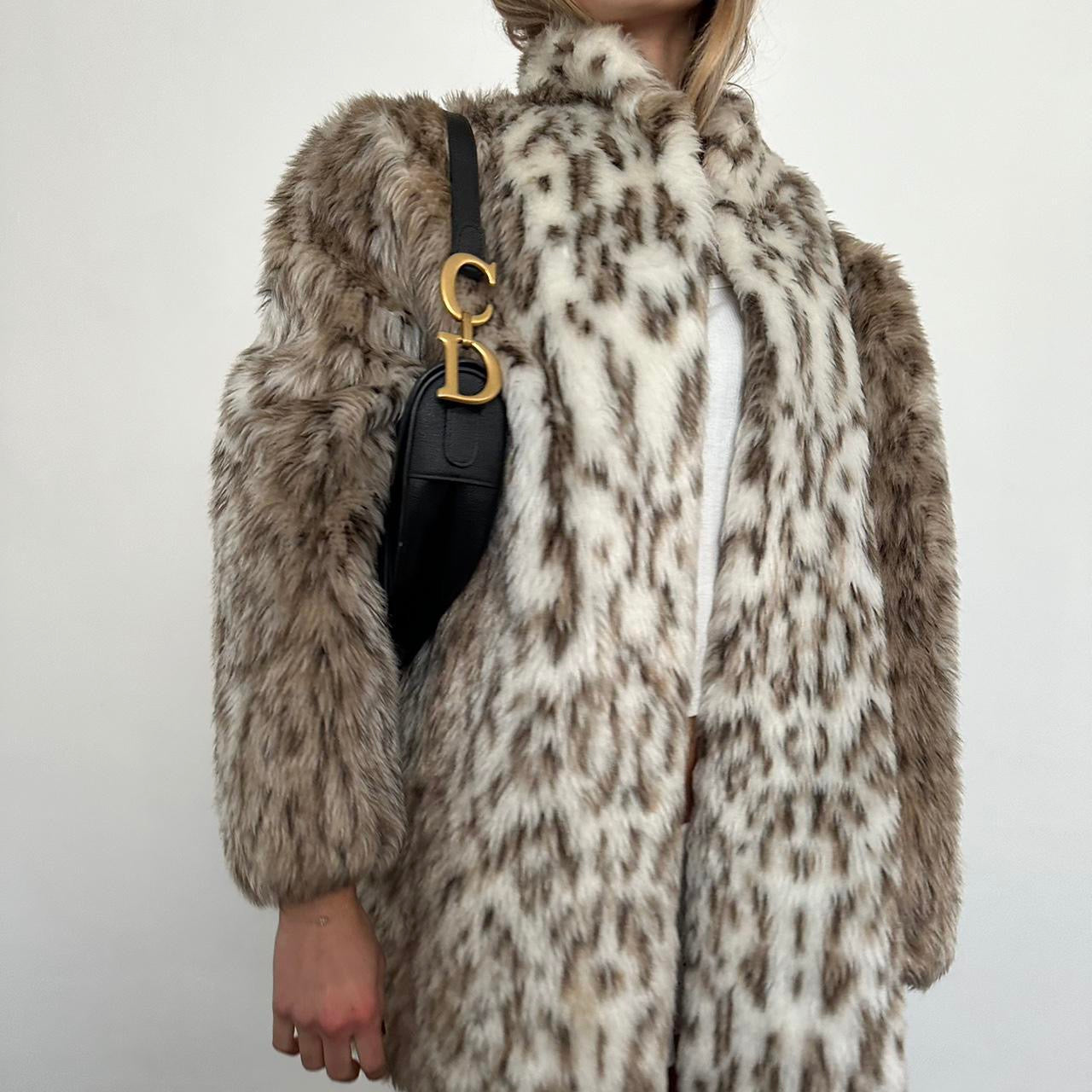 Vintage 90’s leopard faux fur jacket