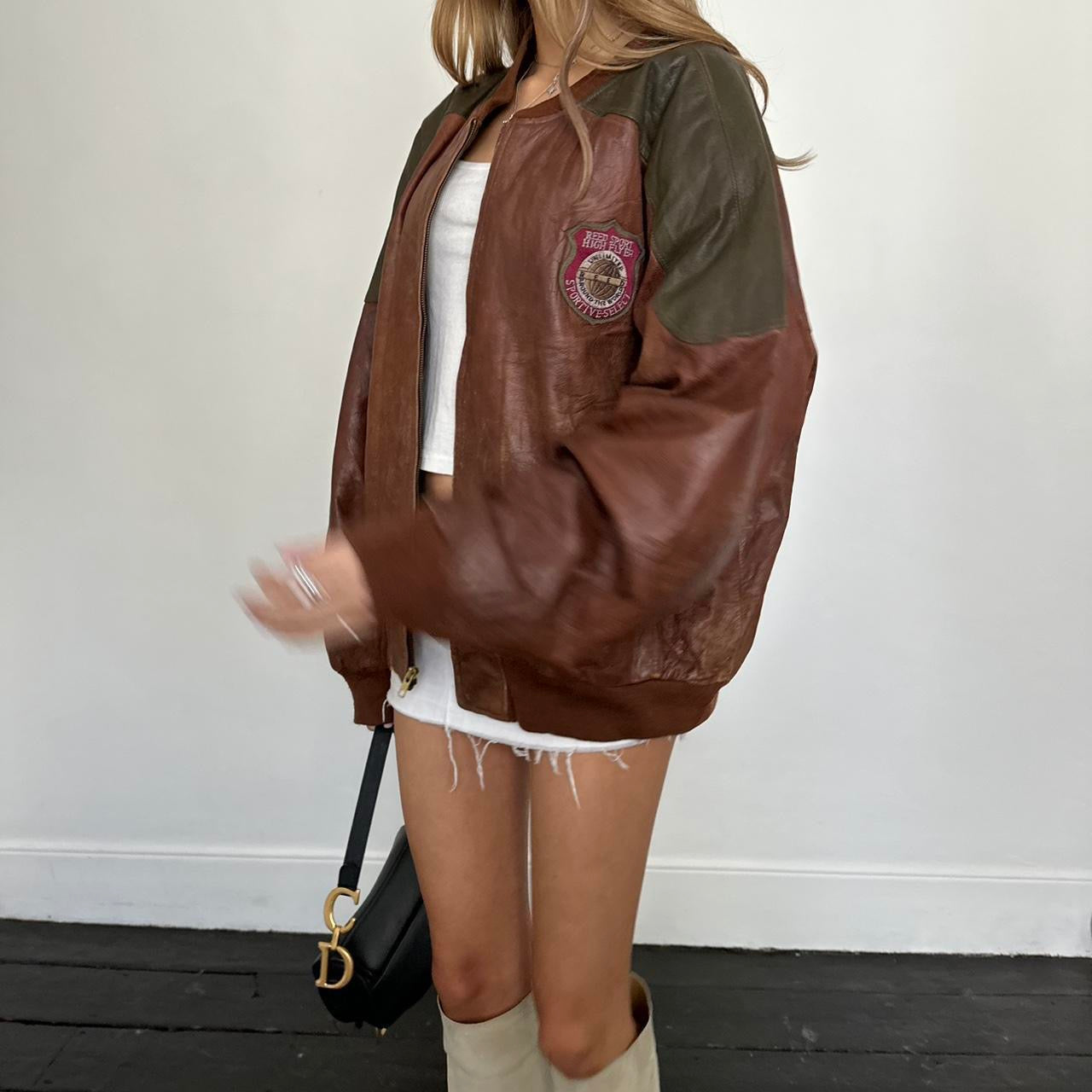 Vintage 90’s brown bomber graphic leather jacket