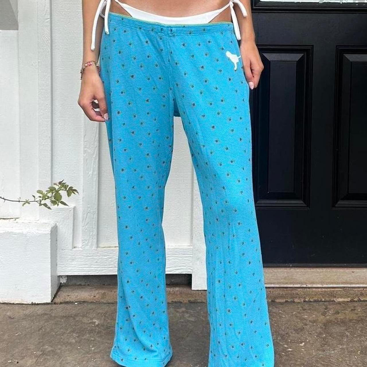 Vintage 2000’s Victoria’s Secret rare waffle material floral blue pants