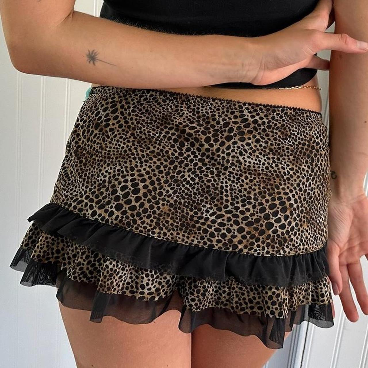 Vintage early 2000s leopard print mini skirt blue