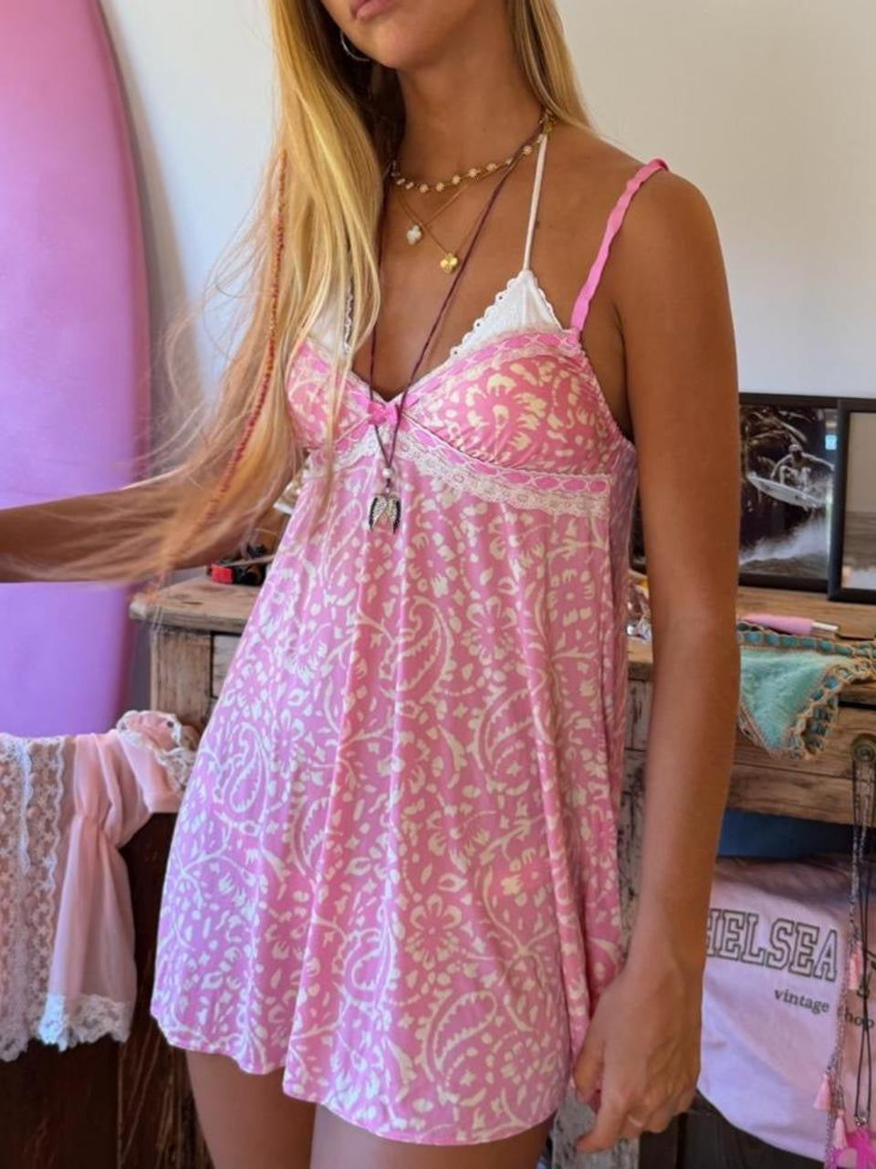 Vintage 00’s pink cute mini dress